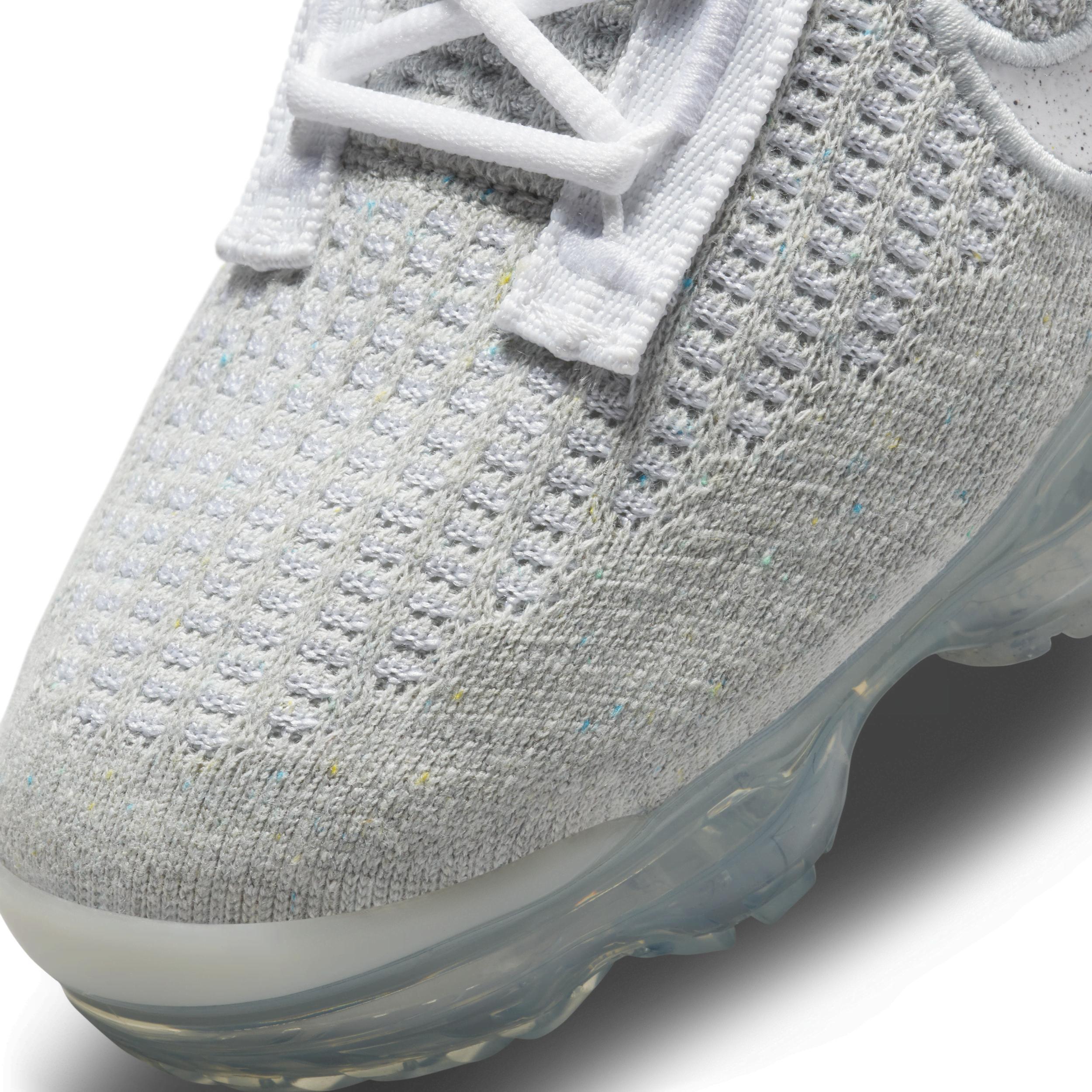 Nike Air Vapormax 2021 FK Women's Shoes Product Image