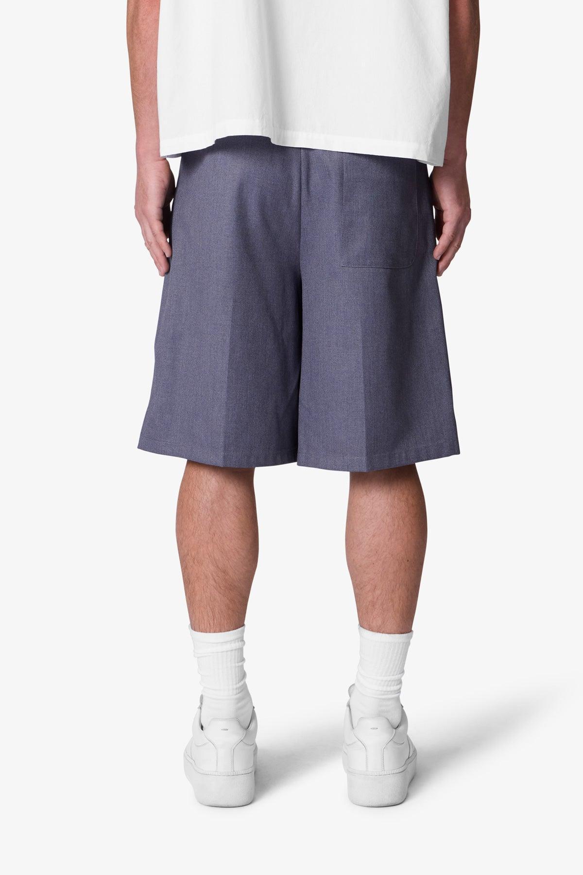 Big Pleated Shorts - Grey Product Image