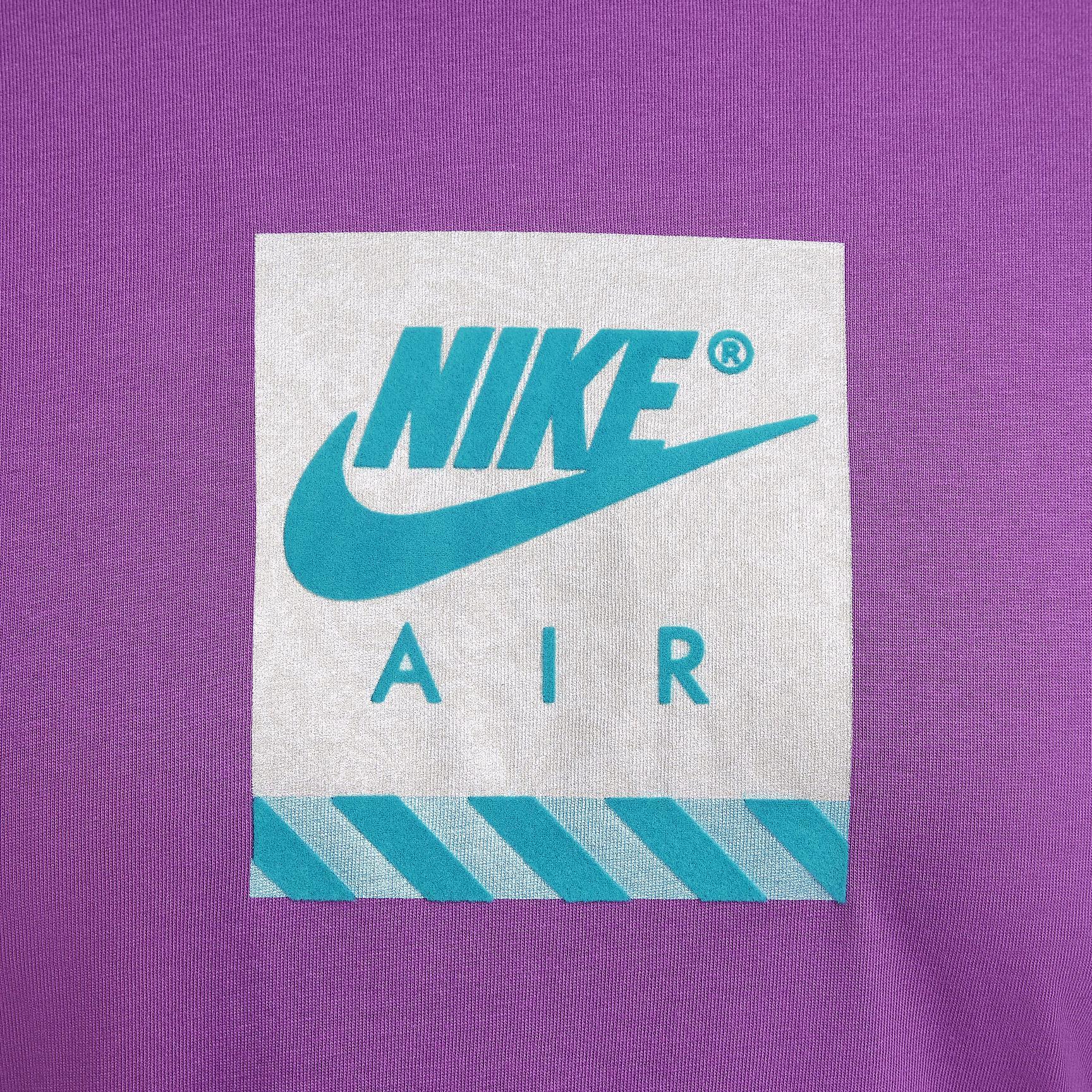 Nike Sportswear T-Shirt Product Image