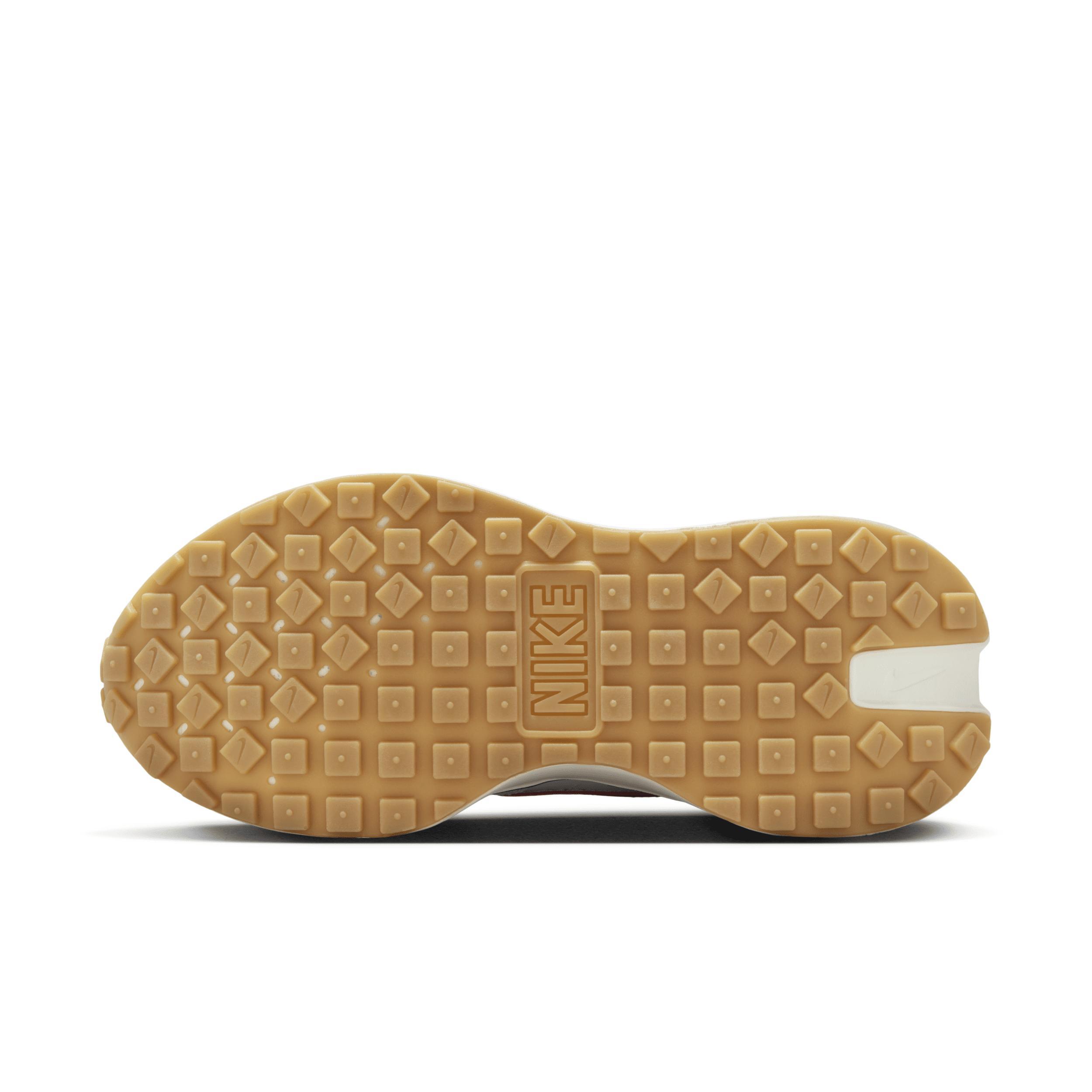 Nike Women's Phoenix Waffle Shoes Product Image