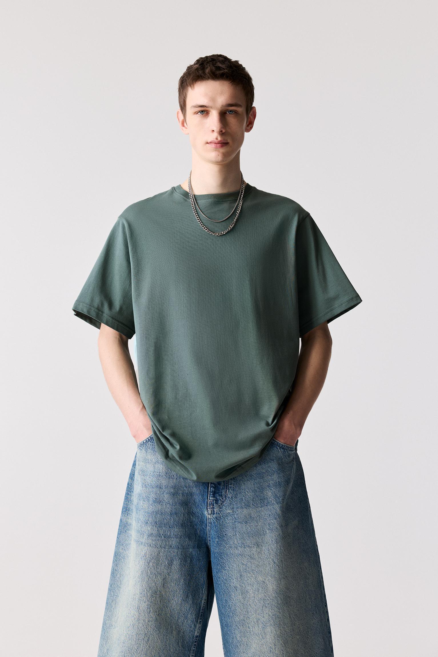 Basic short sleeve cotton T-shirt Product Image