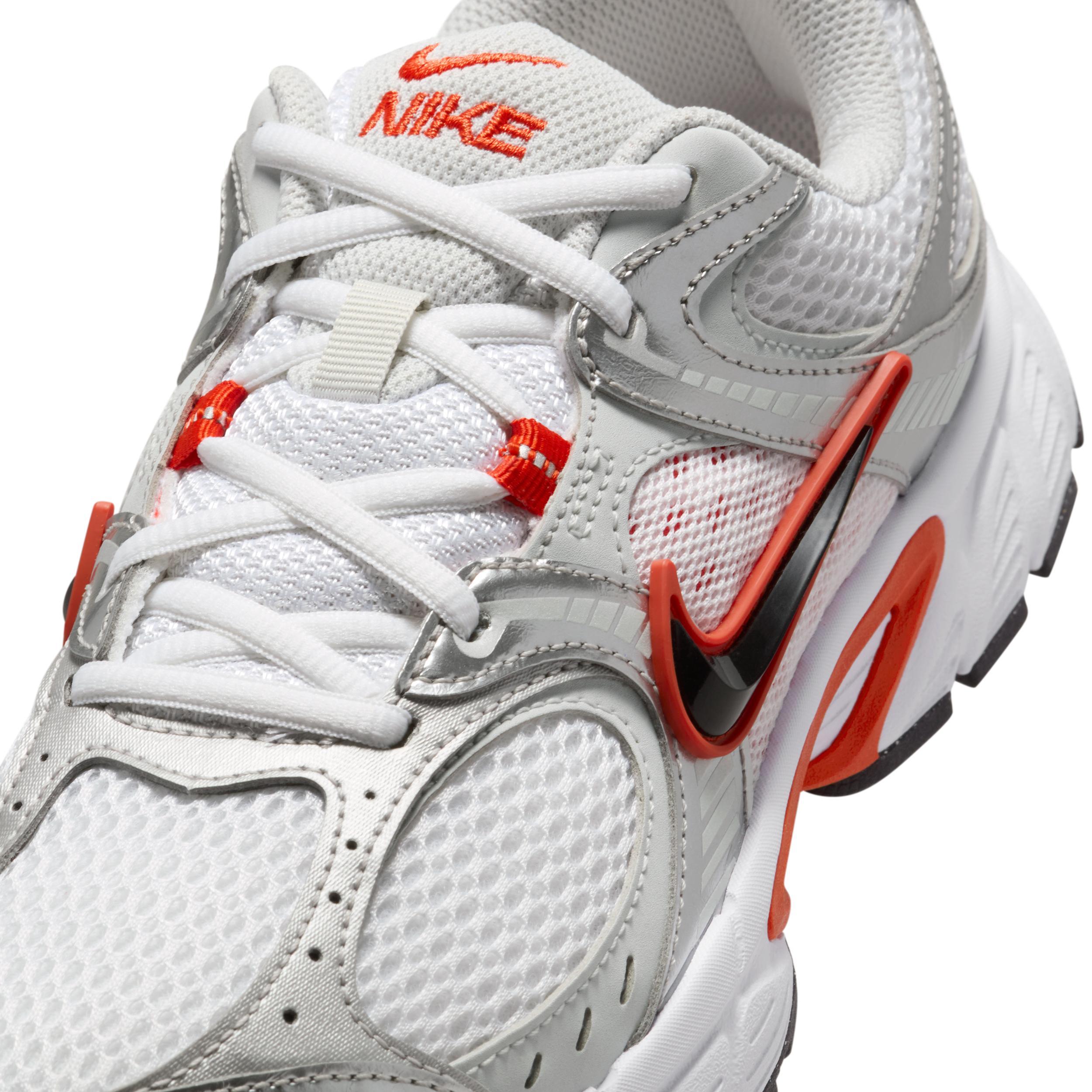 Nike Womens V5 RNR Shoes with Reflective Accents | HQ7901-101 Product Image