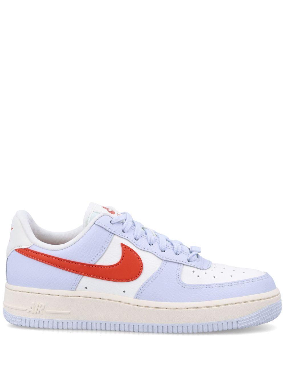 NIKE Sneakers In White Product Image