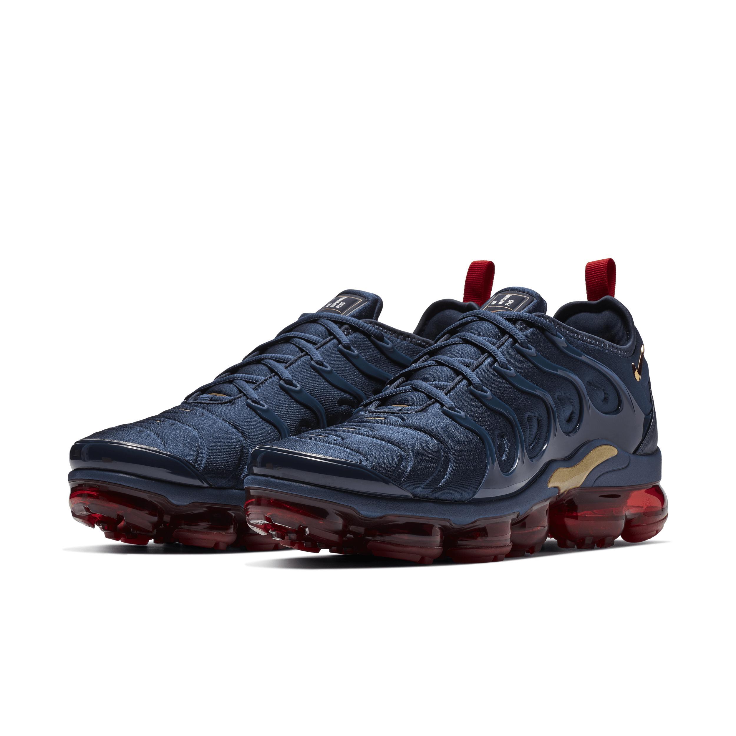 Mens Nike Air VaporMax Plus Running Shoes Product Image