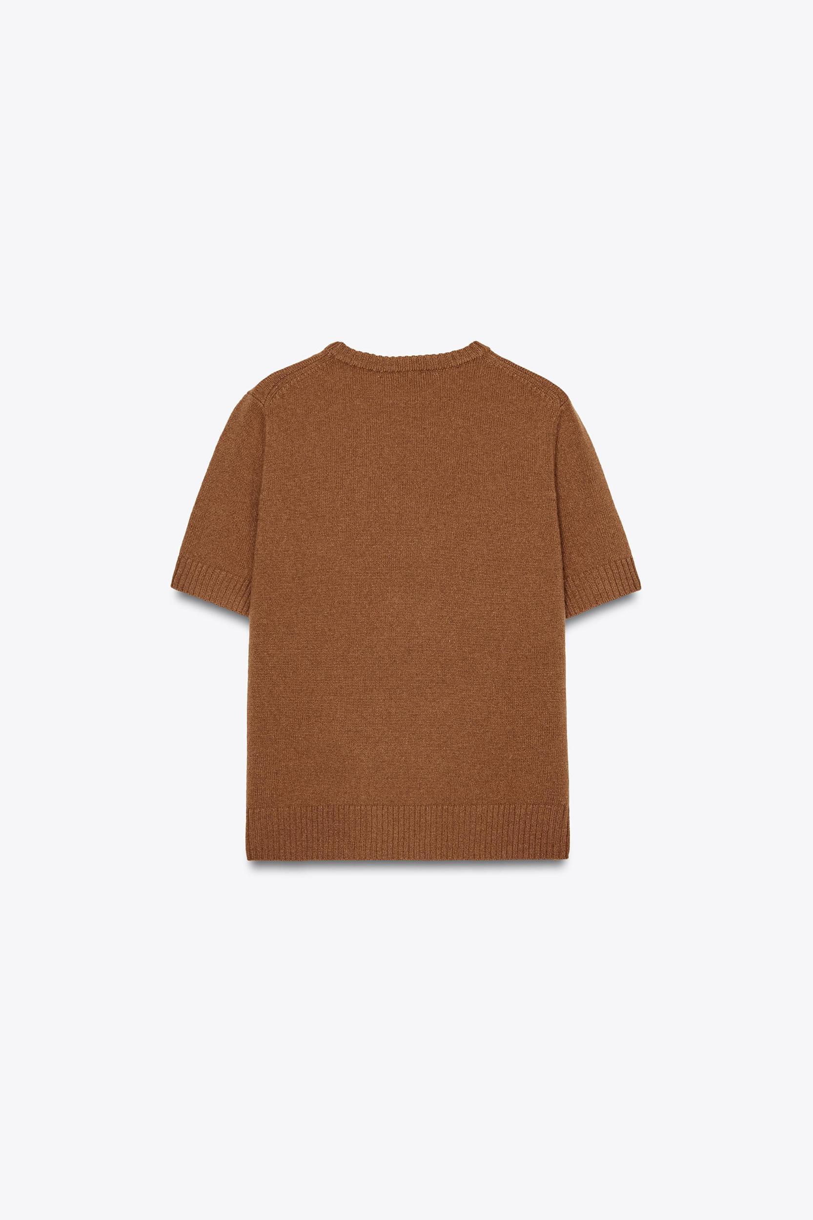 100% WOOL TOP Product Image