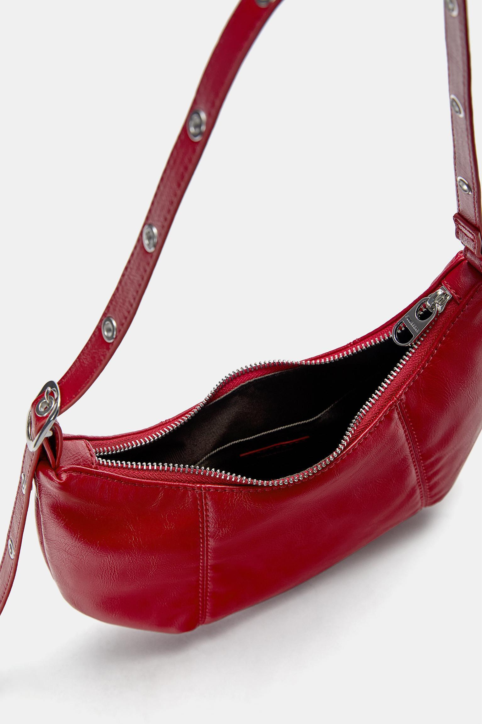 Half moon shoulder bag Product Image