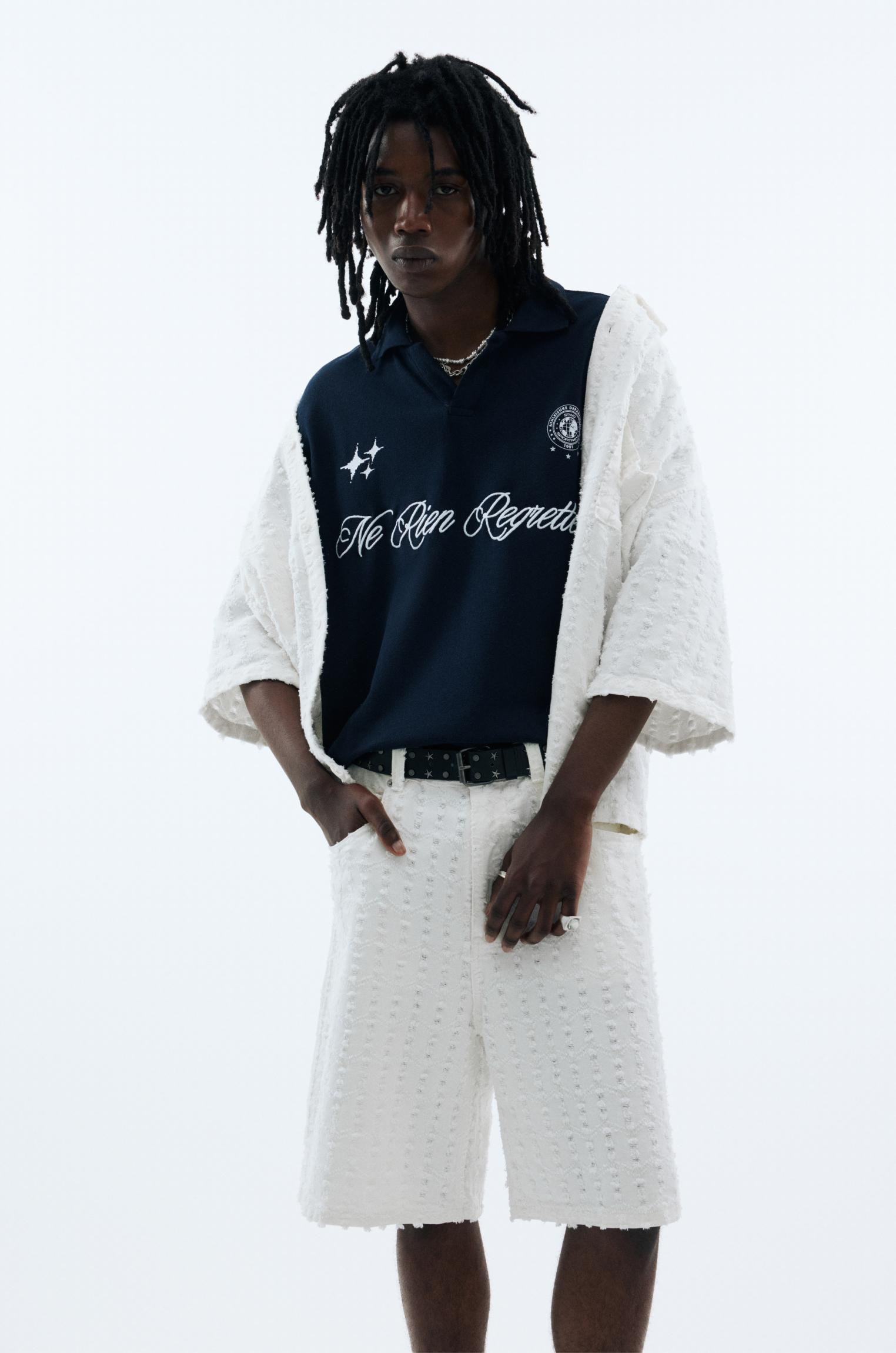 Textured baggy denim Bermuda shorts Product Image