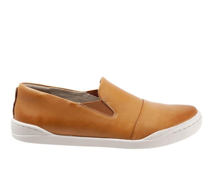 Women's Softwalk Alexandria Casual Shoes Product Image