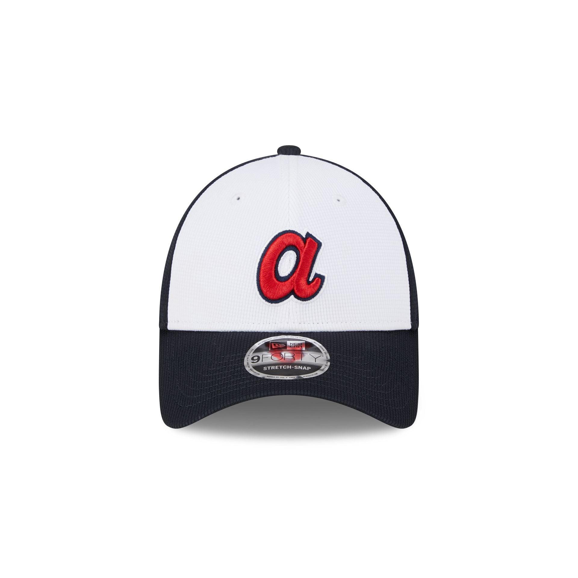 Atlanta Braves 2025 Batting Practice White 9FORTY Stretch-Snap Hat Male Product Image