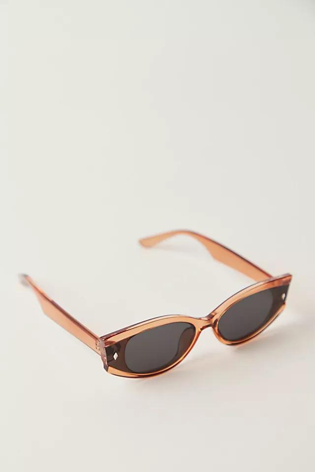 Amelia Sunnies Product Image