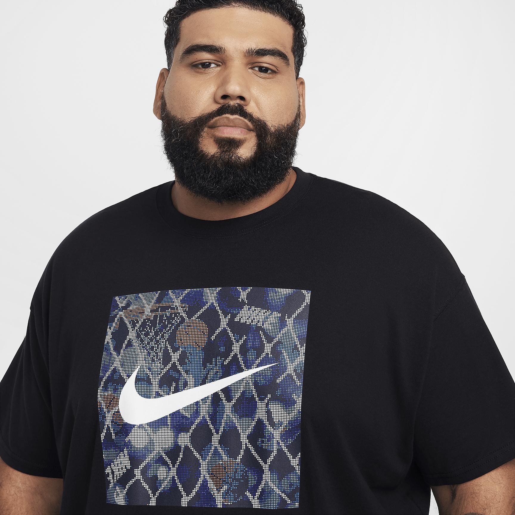 Nike Men's Max90 Basketball T-Shirt Product Image