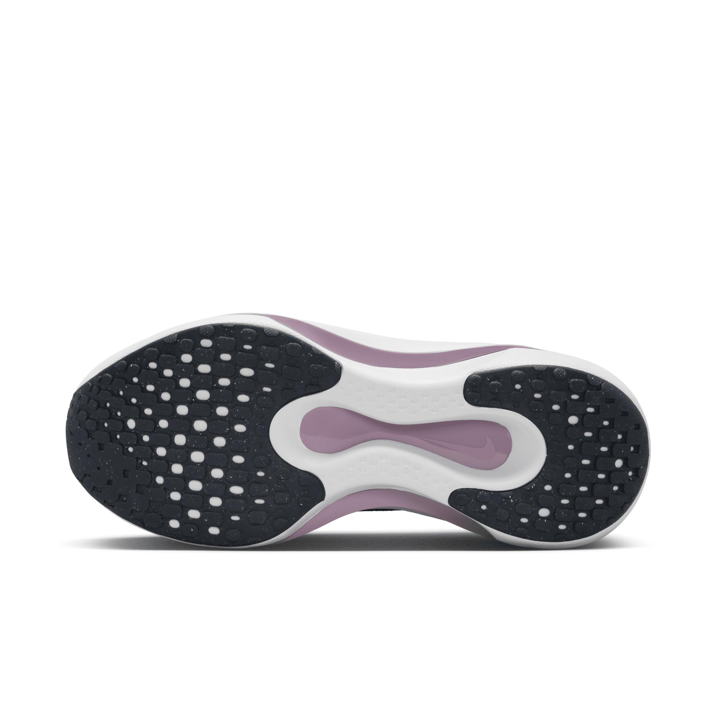 Nike Reina EasyOn Women's Shoes Product Image