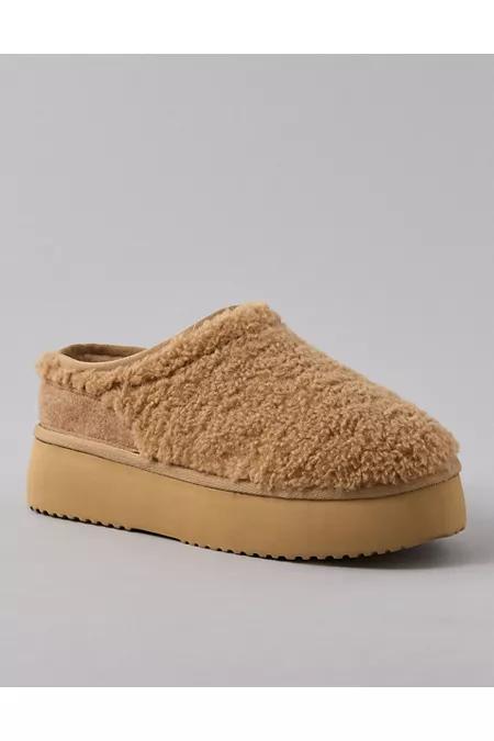 AE The Sherpa Hangout Slip-On Slipper Women's Product Image