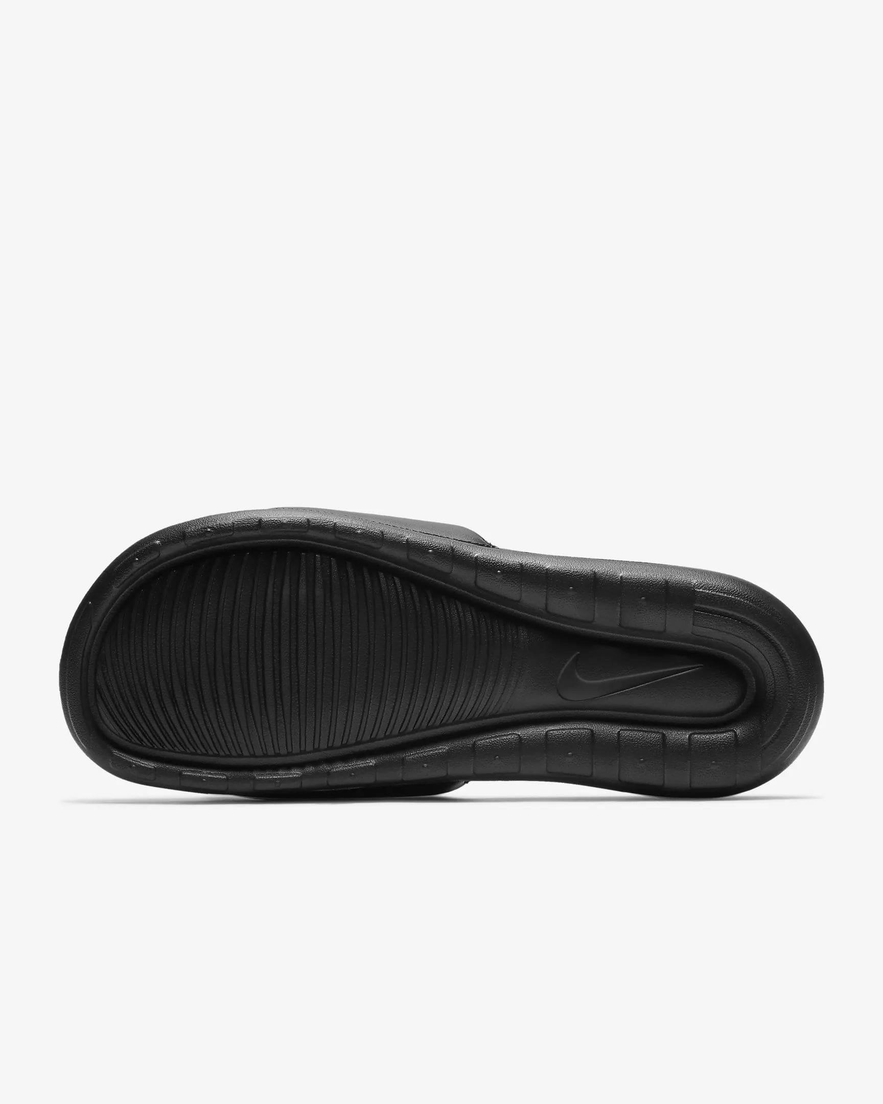 Nike Men's Victori One Slides Product Image