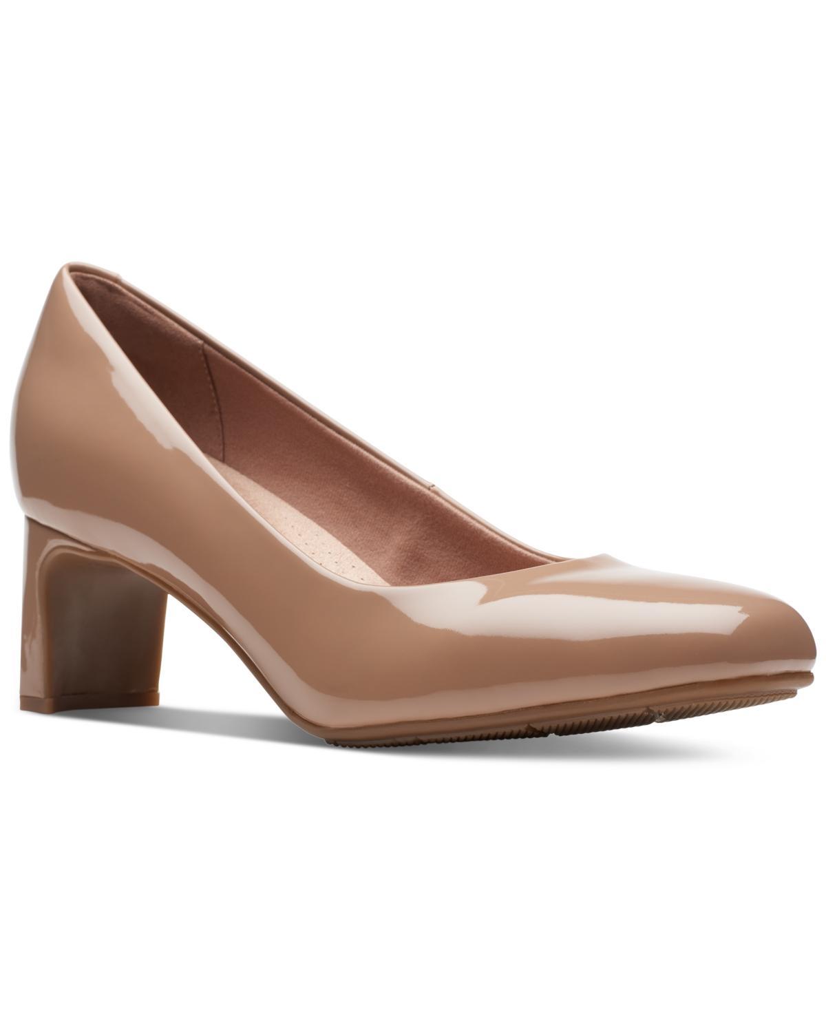 Clarks Kyndall Iris (Warm Beige Synthetic) High Heels Product Image