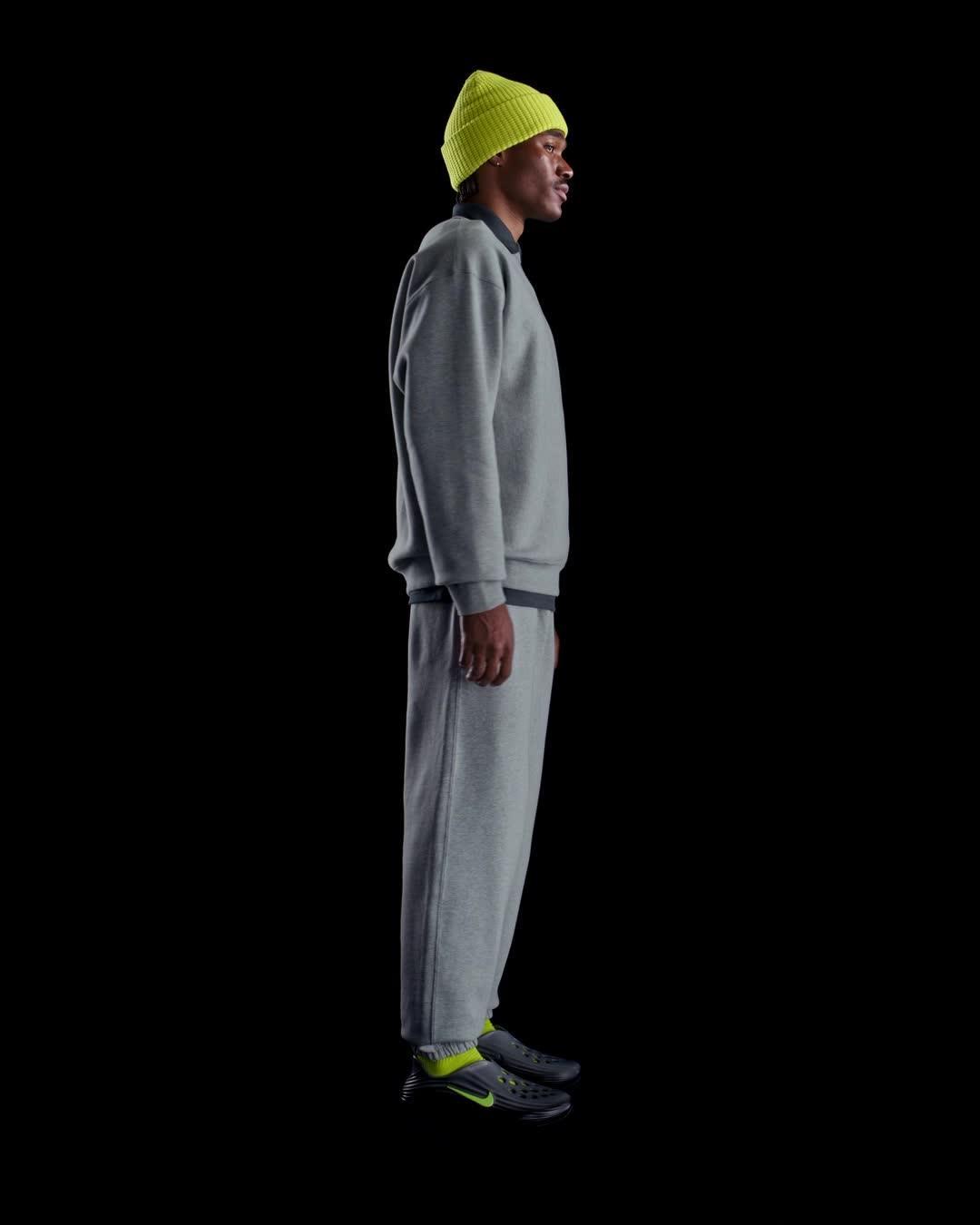 Nike Mens Solo Swoosh Fleece Crew | HV1086-063 Product Image