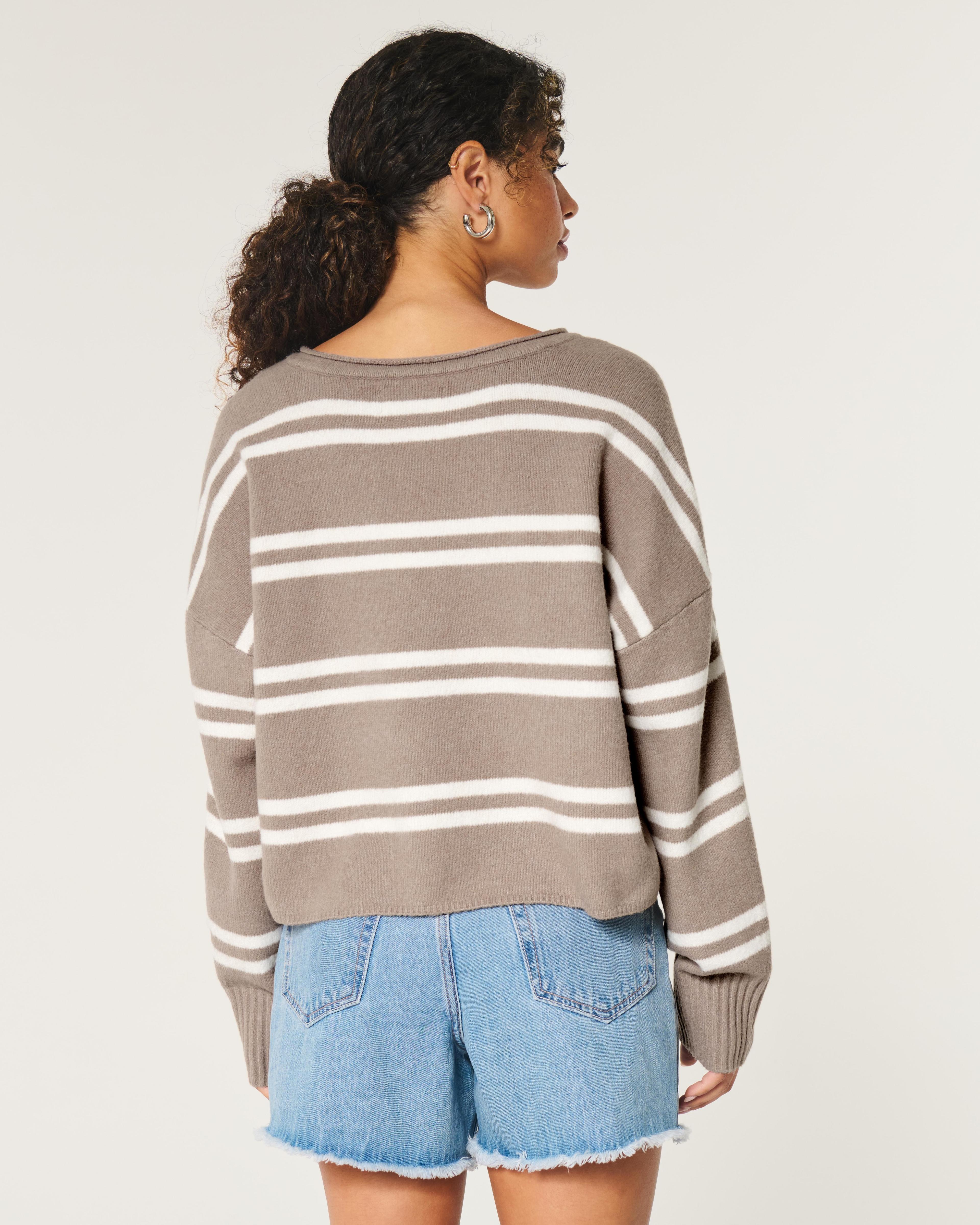 Hollister Comfy Cloud Boxy Notch-Neck Sweater Product Image