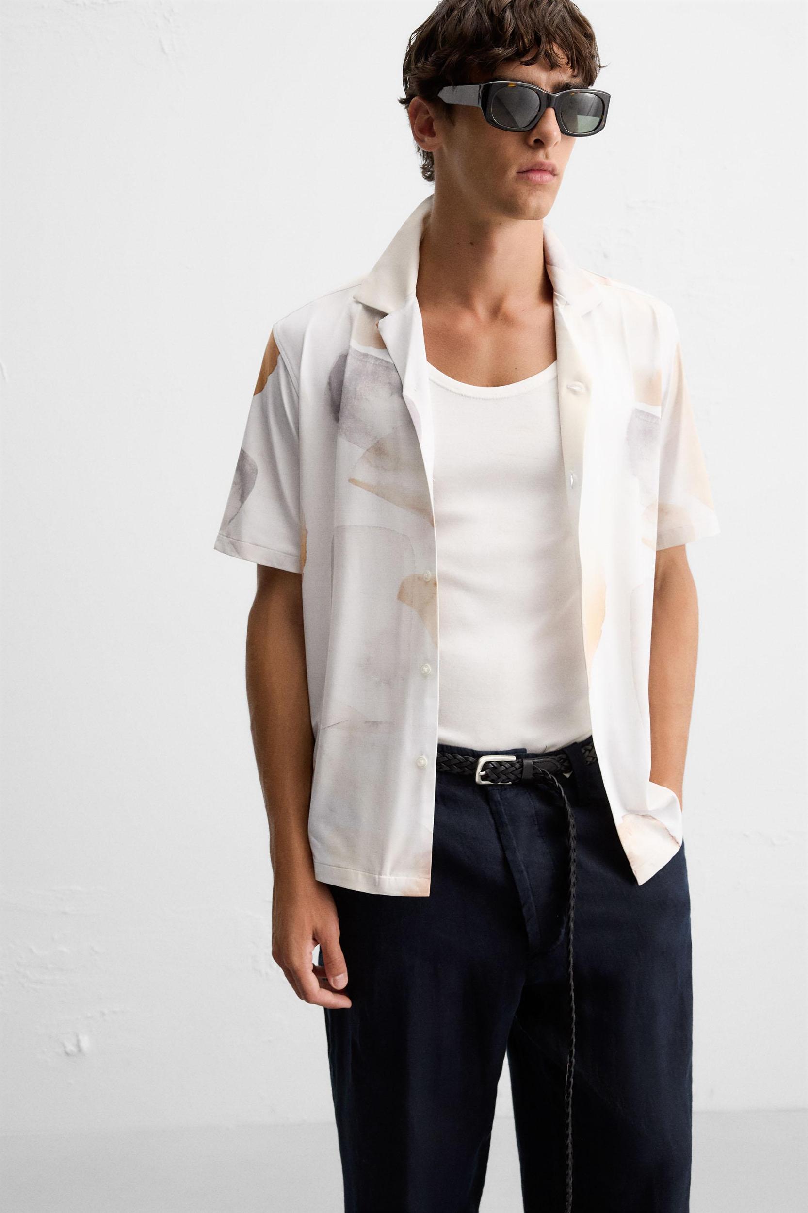 ABSTRACT PRINT STRETCH SHIRT Product Image
