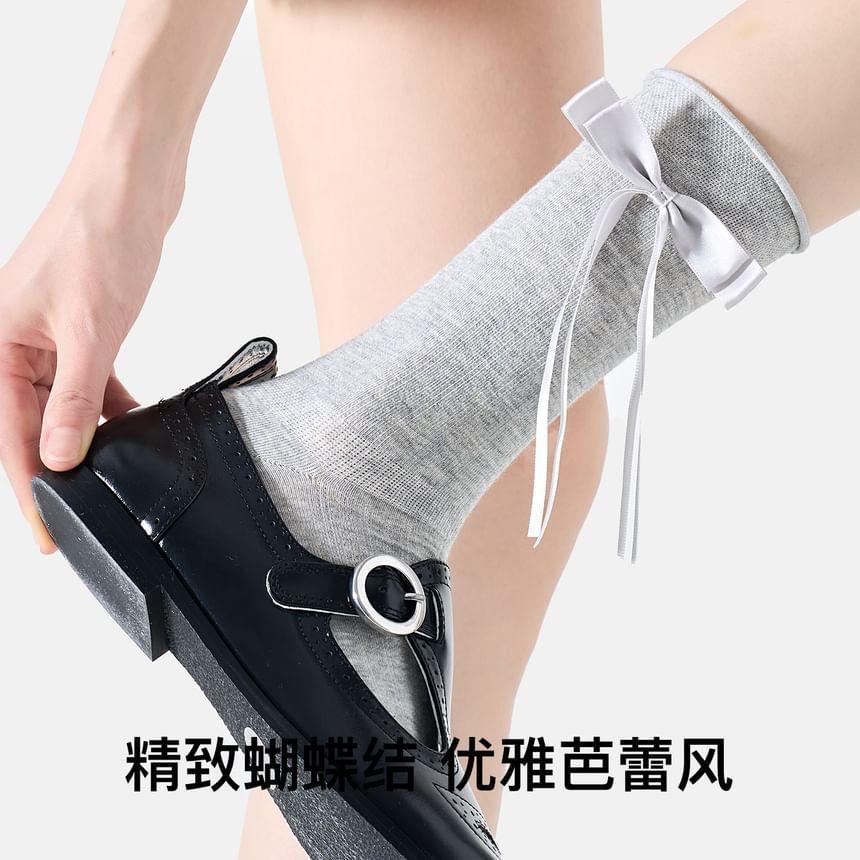 Bow Crew Socks Set Product Image