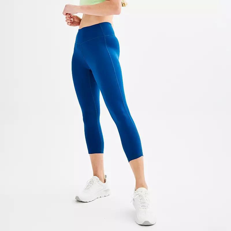 Women's Tek Gear® Essential Soft Capri Leggings,  Product Image