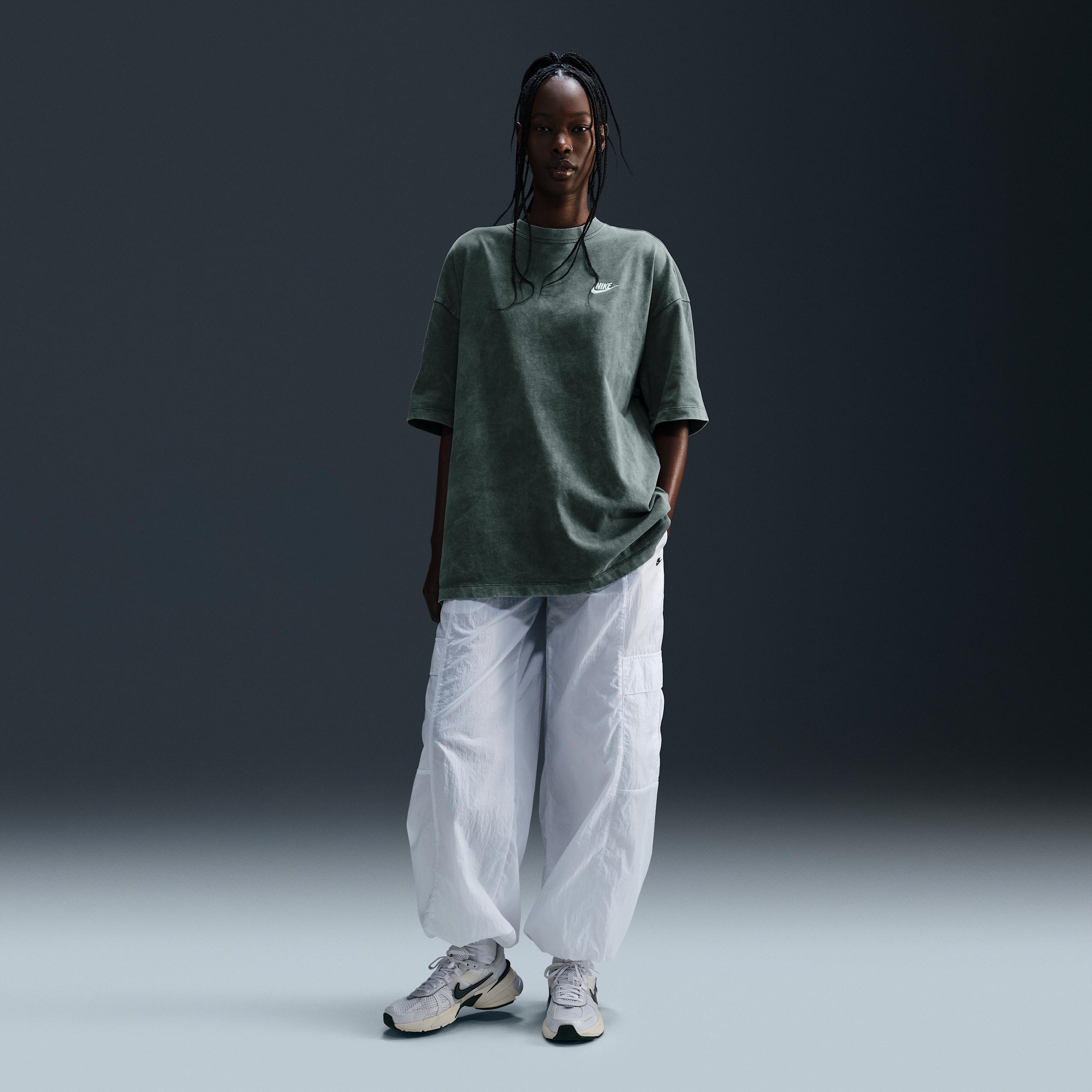 Women's Nike Sportswear Essential Oversized T-Shirt Product Image