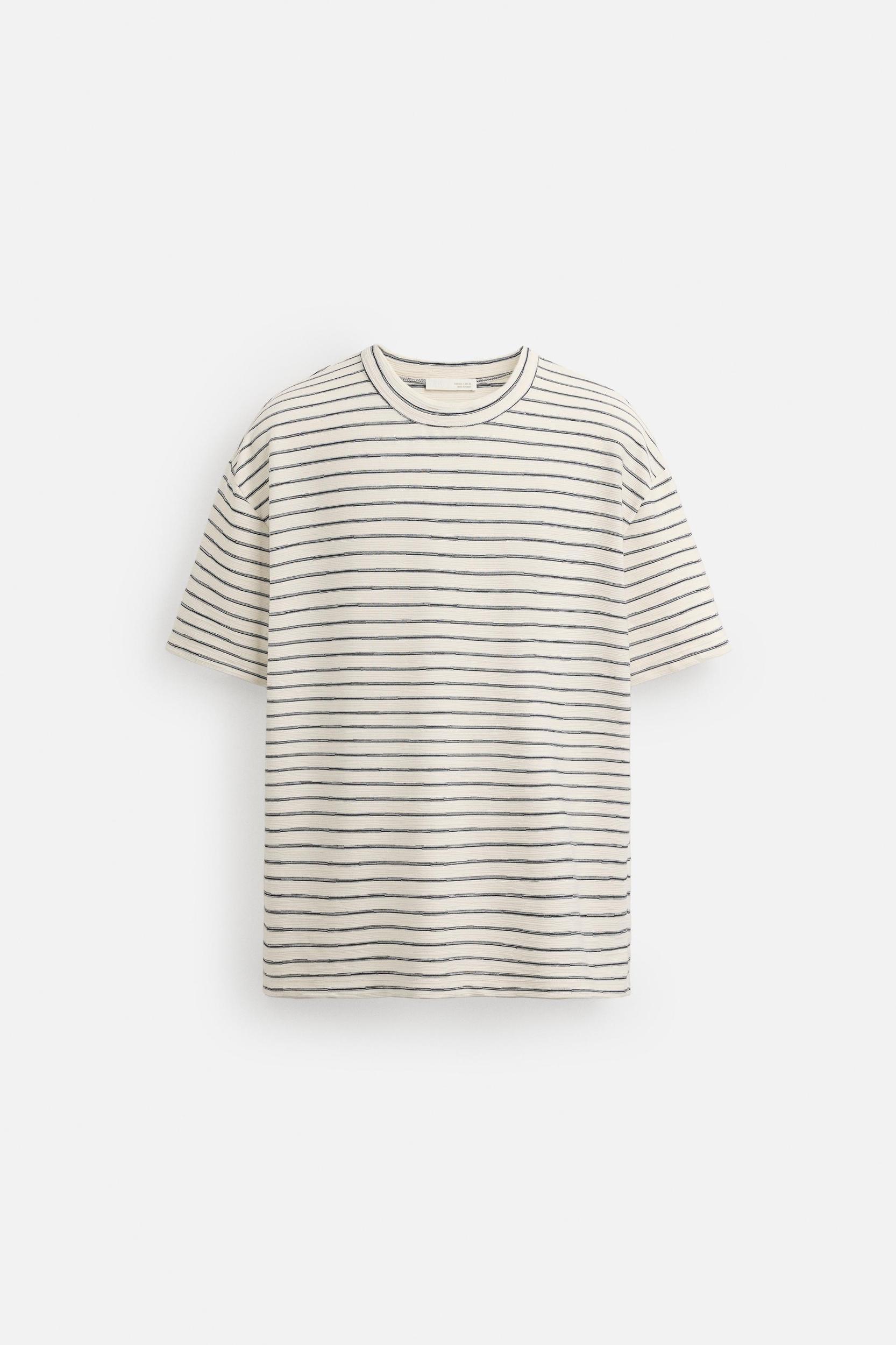 JACQUARD STRIPED T-SHIRT Product Image