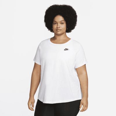 Nike Sportswear Club Essentials Women's T-Shirt (Plus Size) Product Image