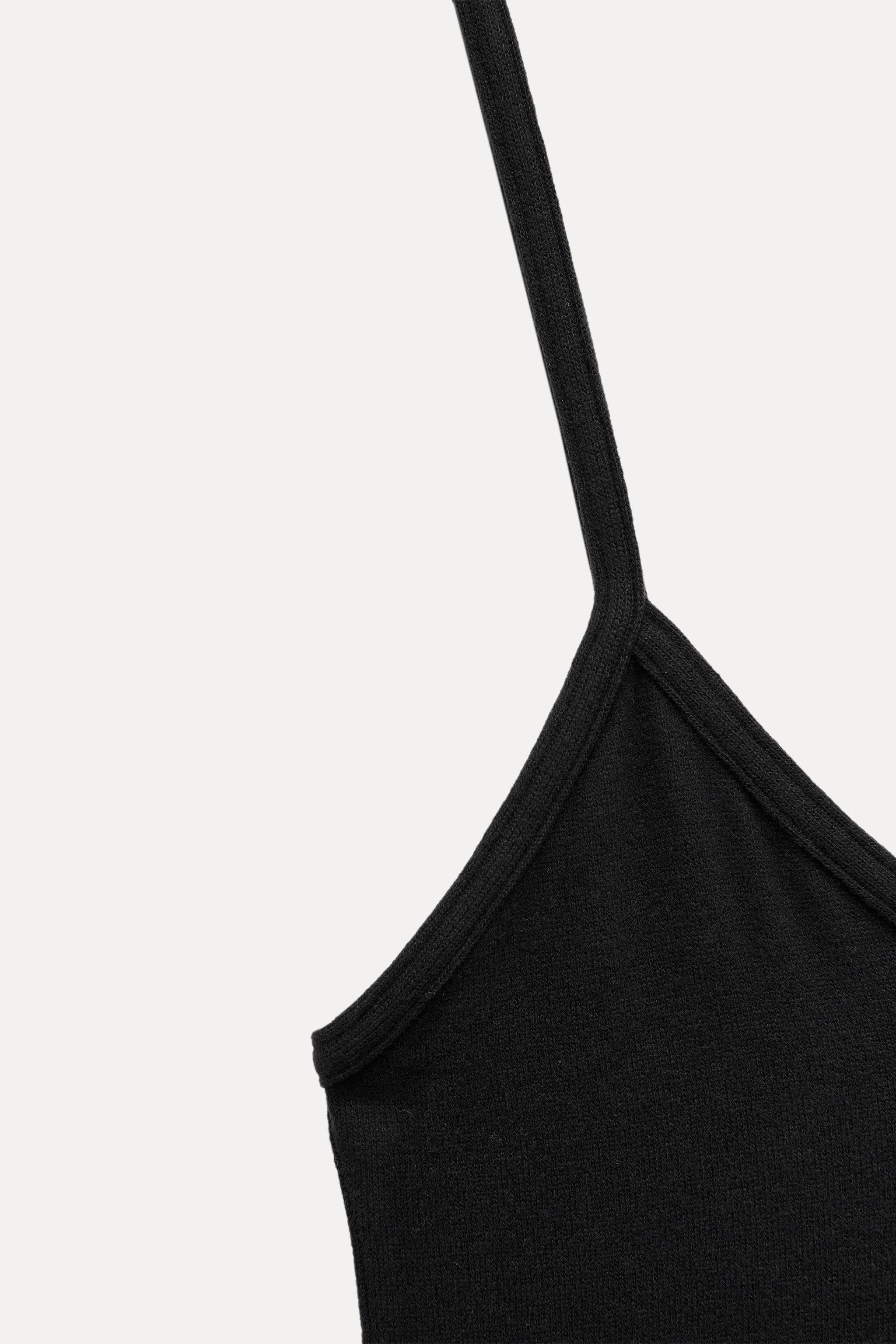 TANK TOP Product Image