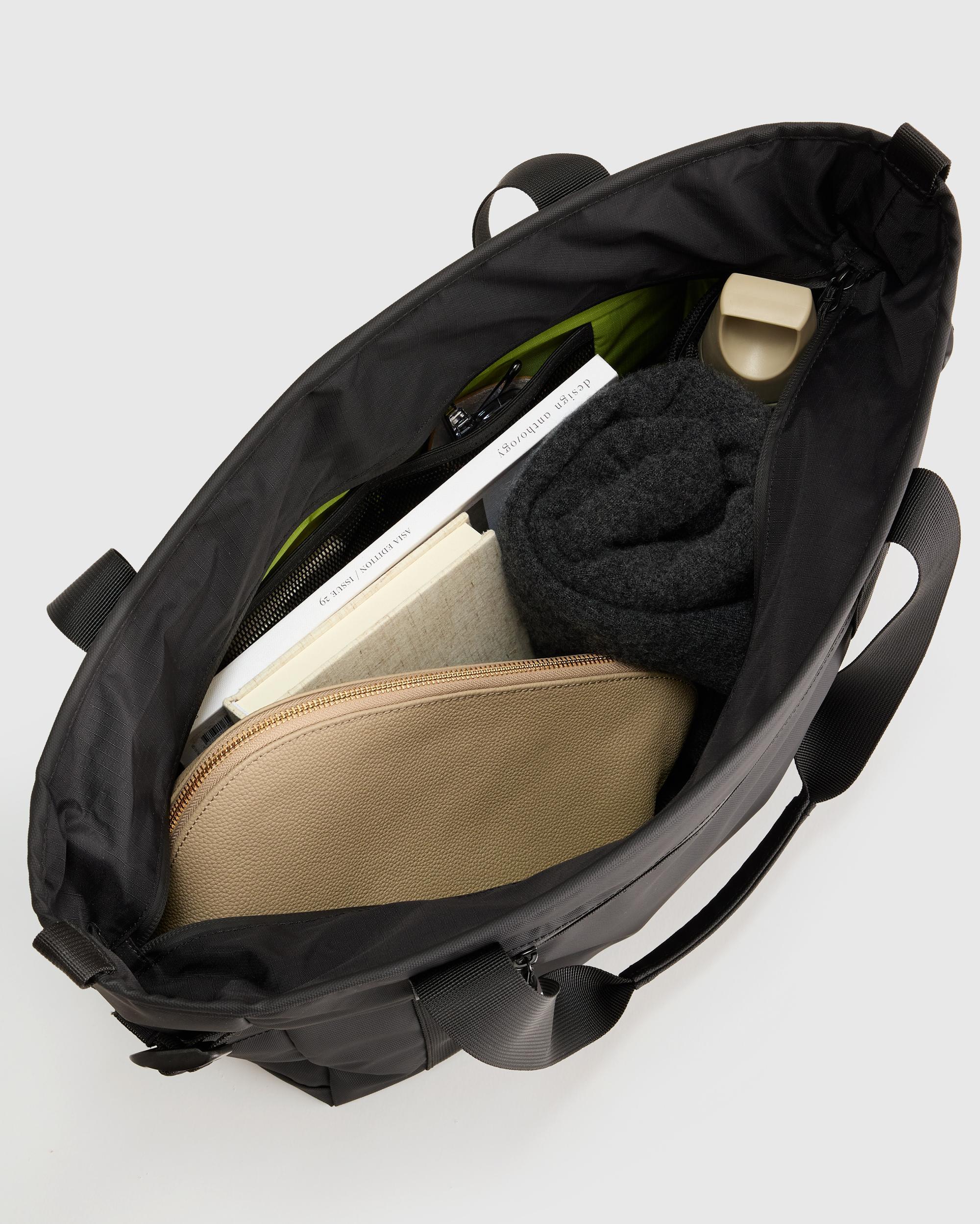Quince | Men's Weatherproof Utility Tote Recycled Polyester Product Image
