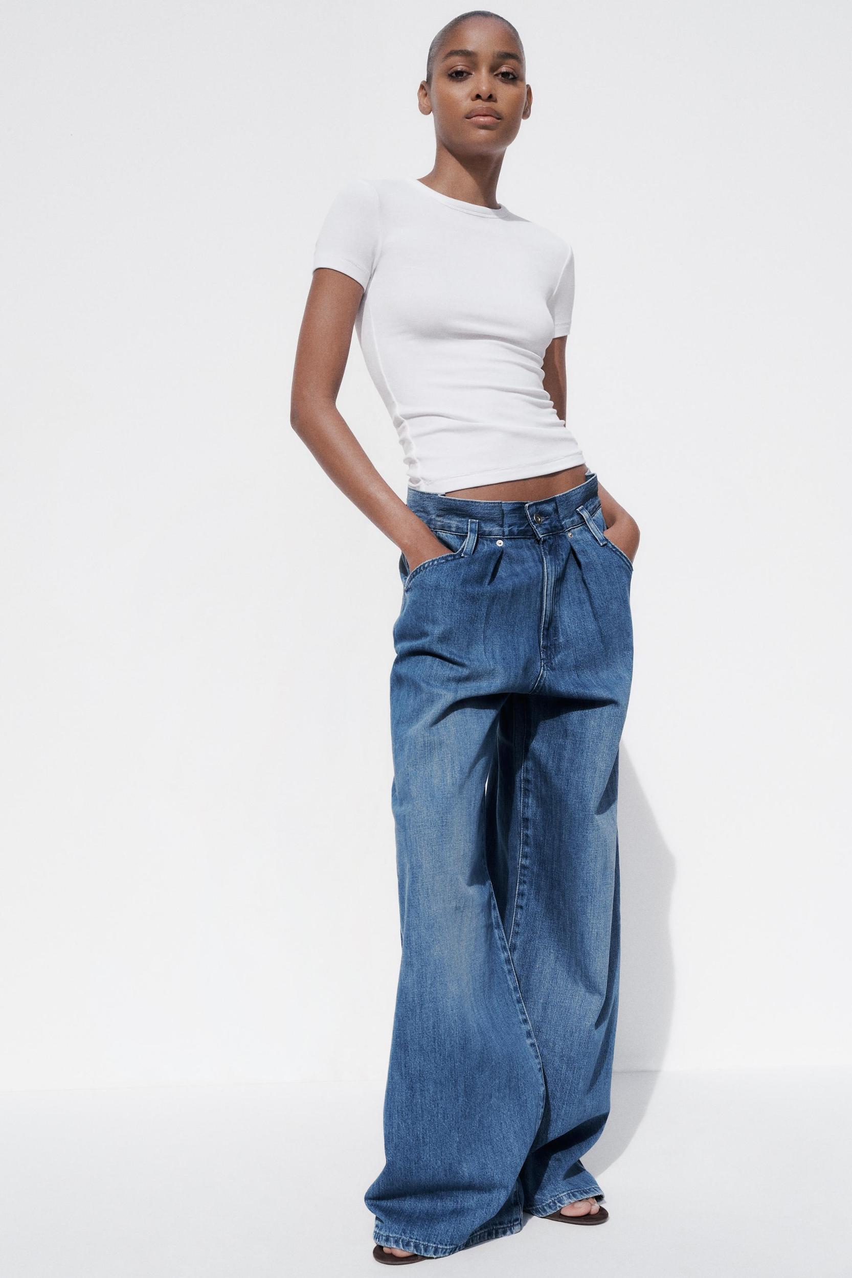 SHORT SLEEVE VISCOSE T-SHIRT Product Image