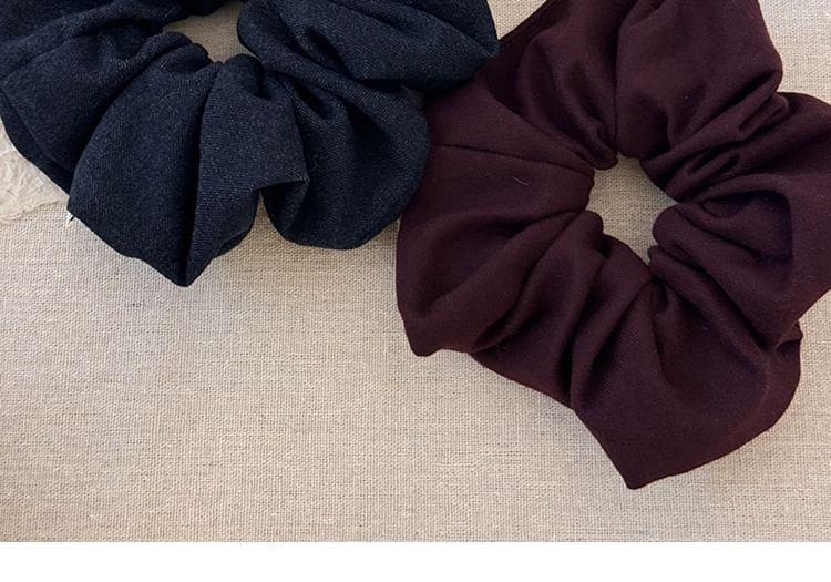 Plain Scrunchie Product Image