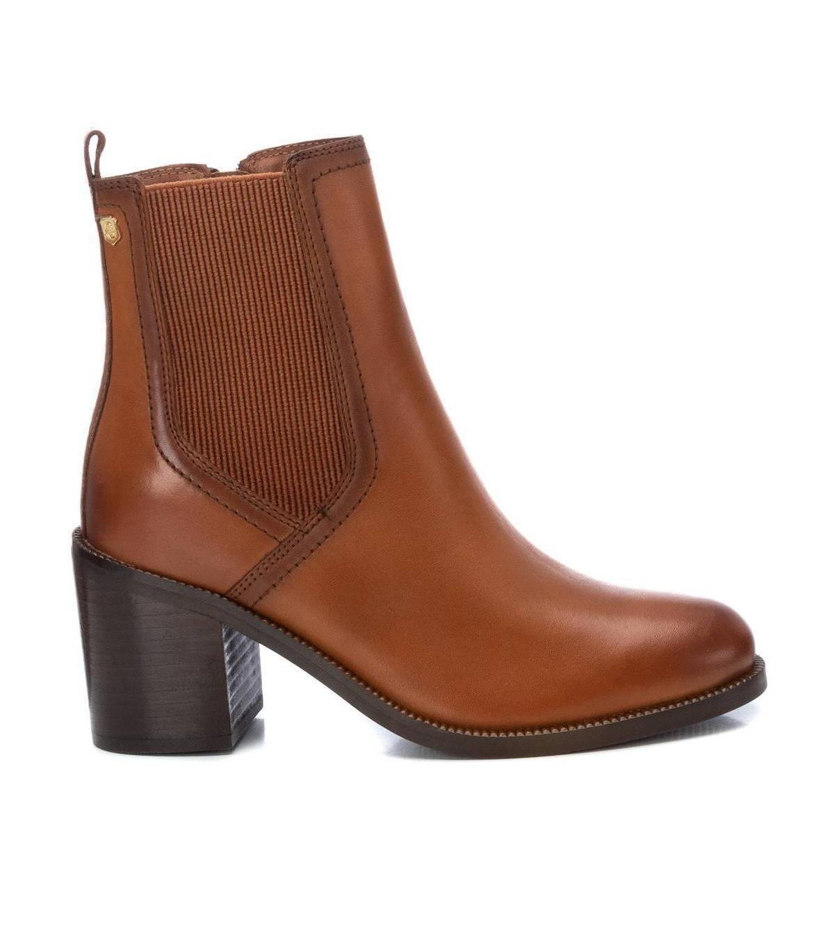 Womens Leather Booties Carmela By Xti Product Image