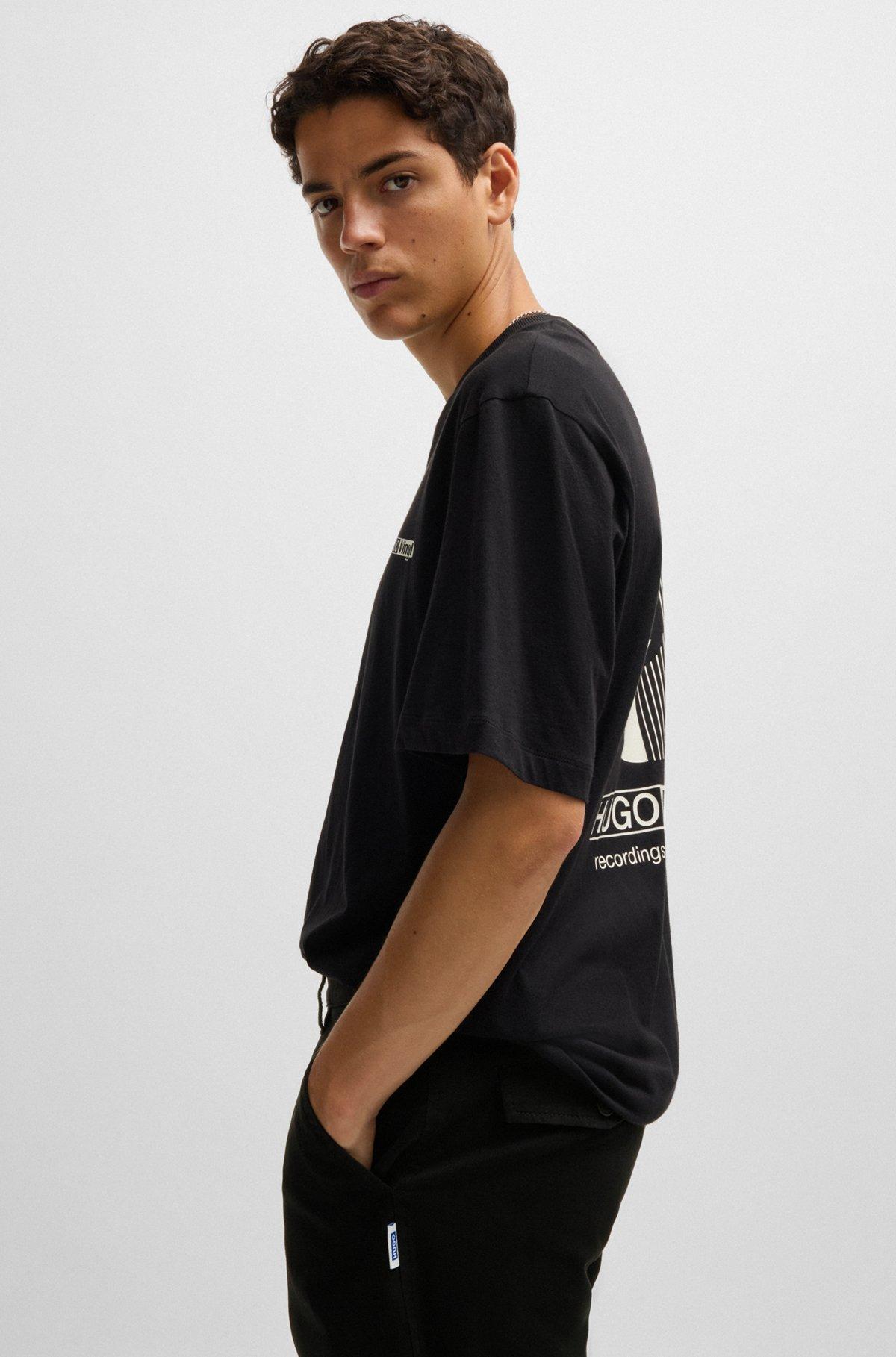 Regular-fit trousers in cotton twill with signature label Product Image