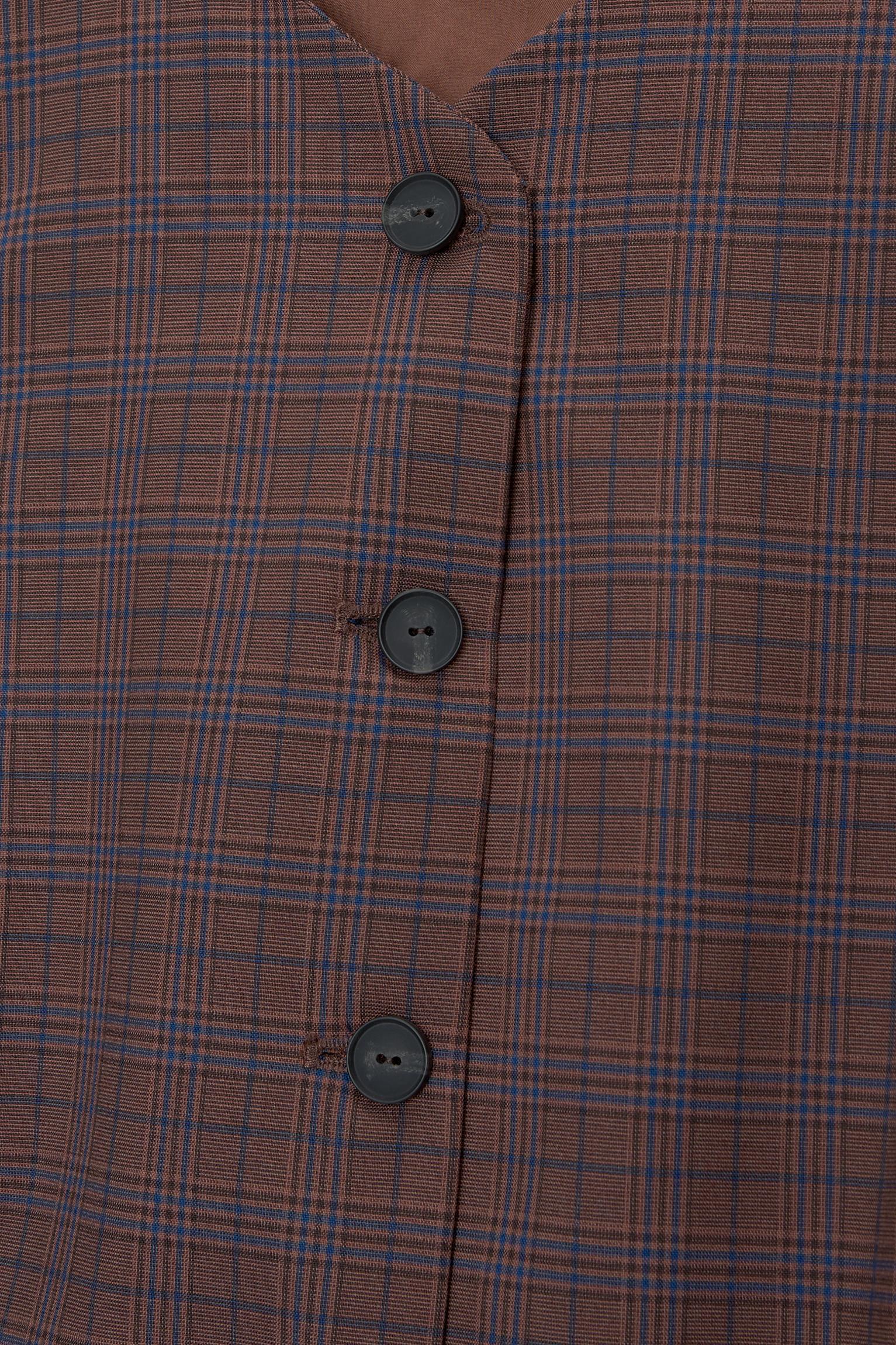 Checked vest Product Image