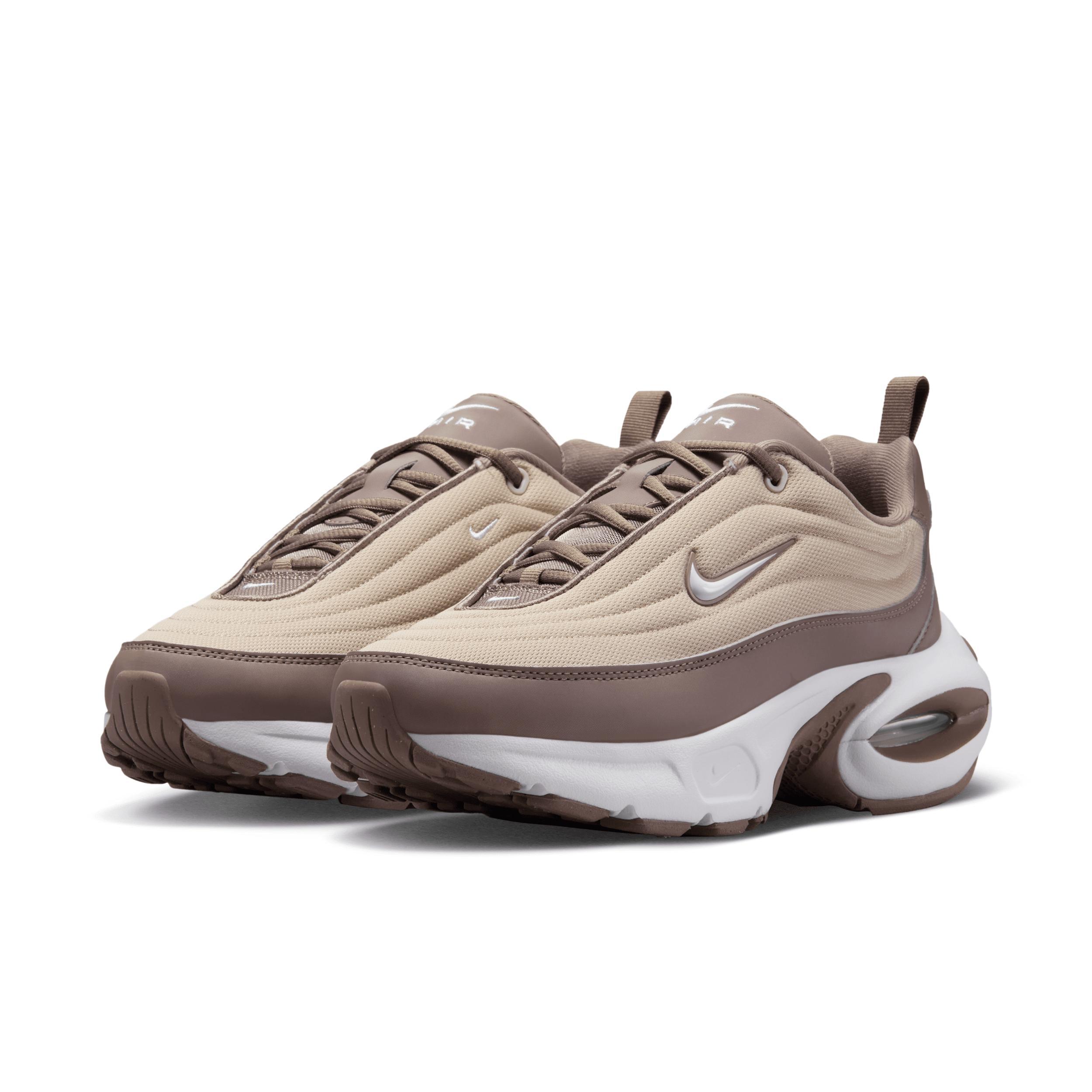 Nike Women's Air Max Portal Shoes Product Image