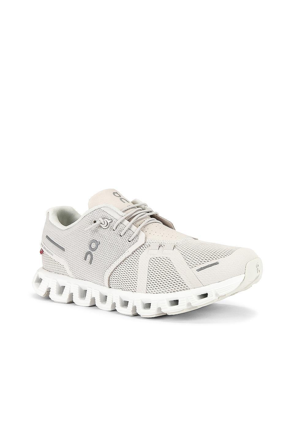 Cloud 5 Sneaker On Product Image