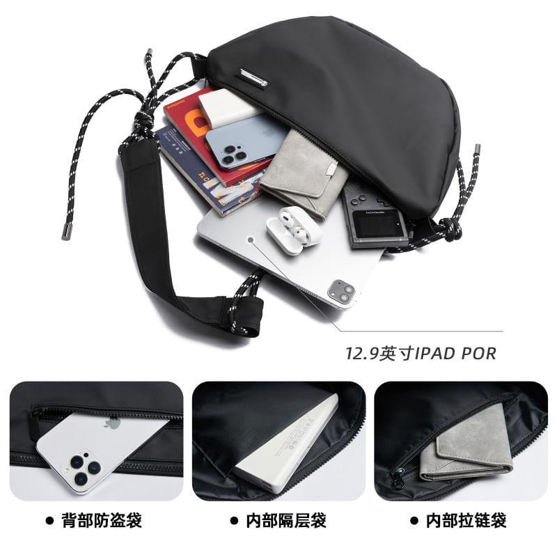 Plain Sling Bag Product Image