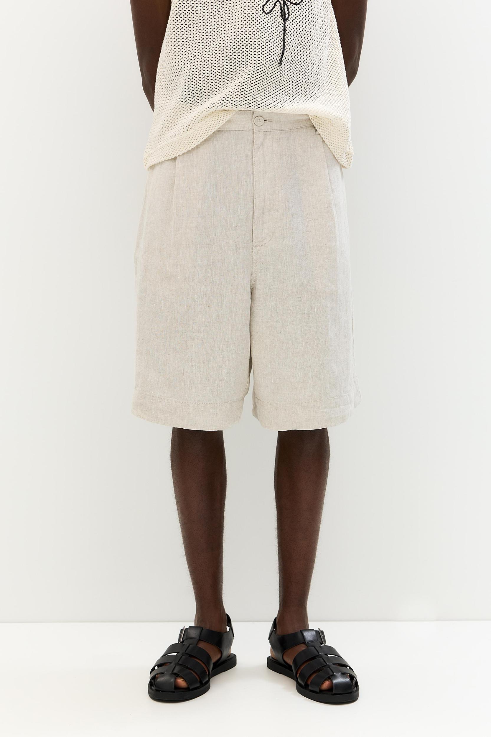 100% linen baggy Bermuda shorts Product Image
