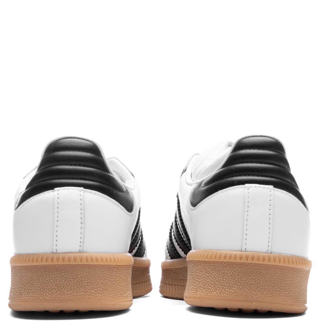 Samba XLG - White/Core Black/Gum Male Product Image