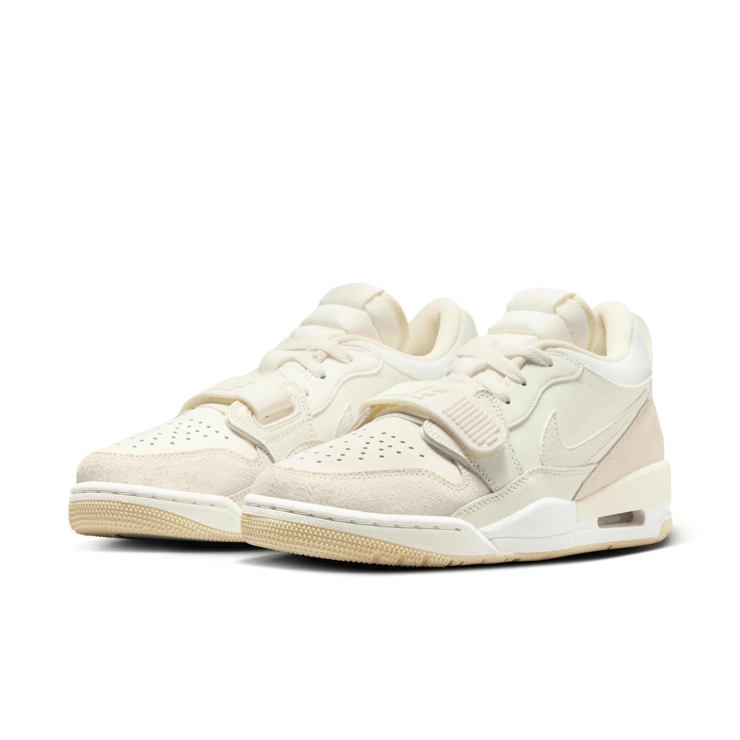 Air Jordan Legacy 312 Low Women's Shoes Product Image