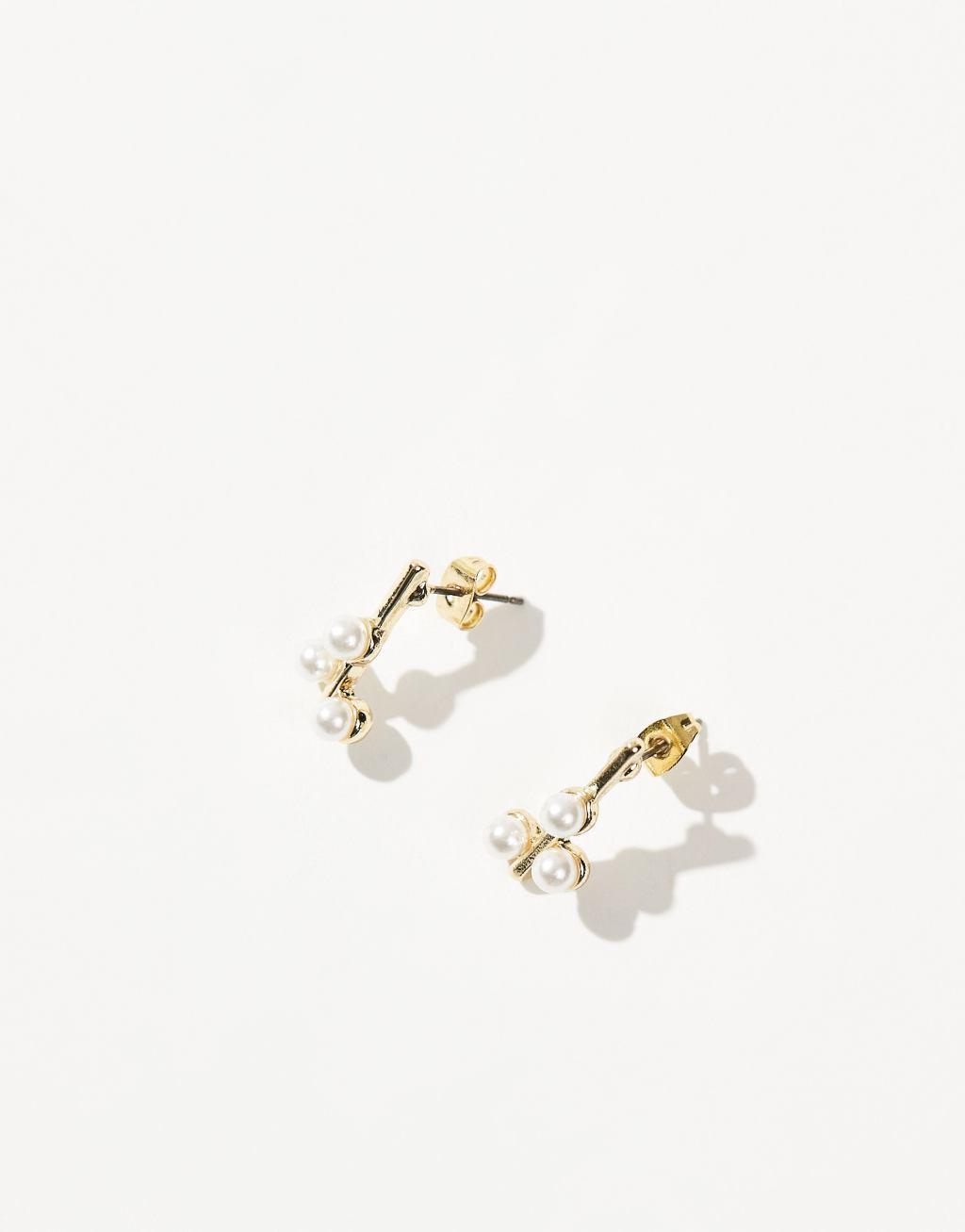 Pieces pearl ear climbers in 18kt gold plate Product Image