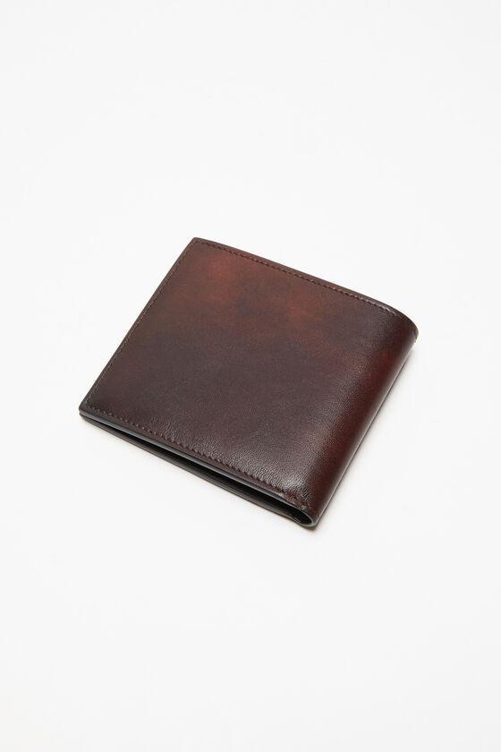 Folded leather wallet Product Image