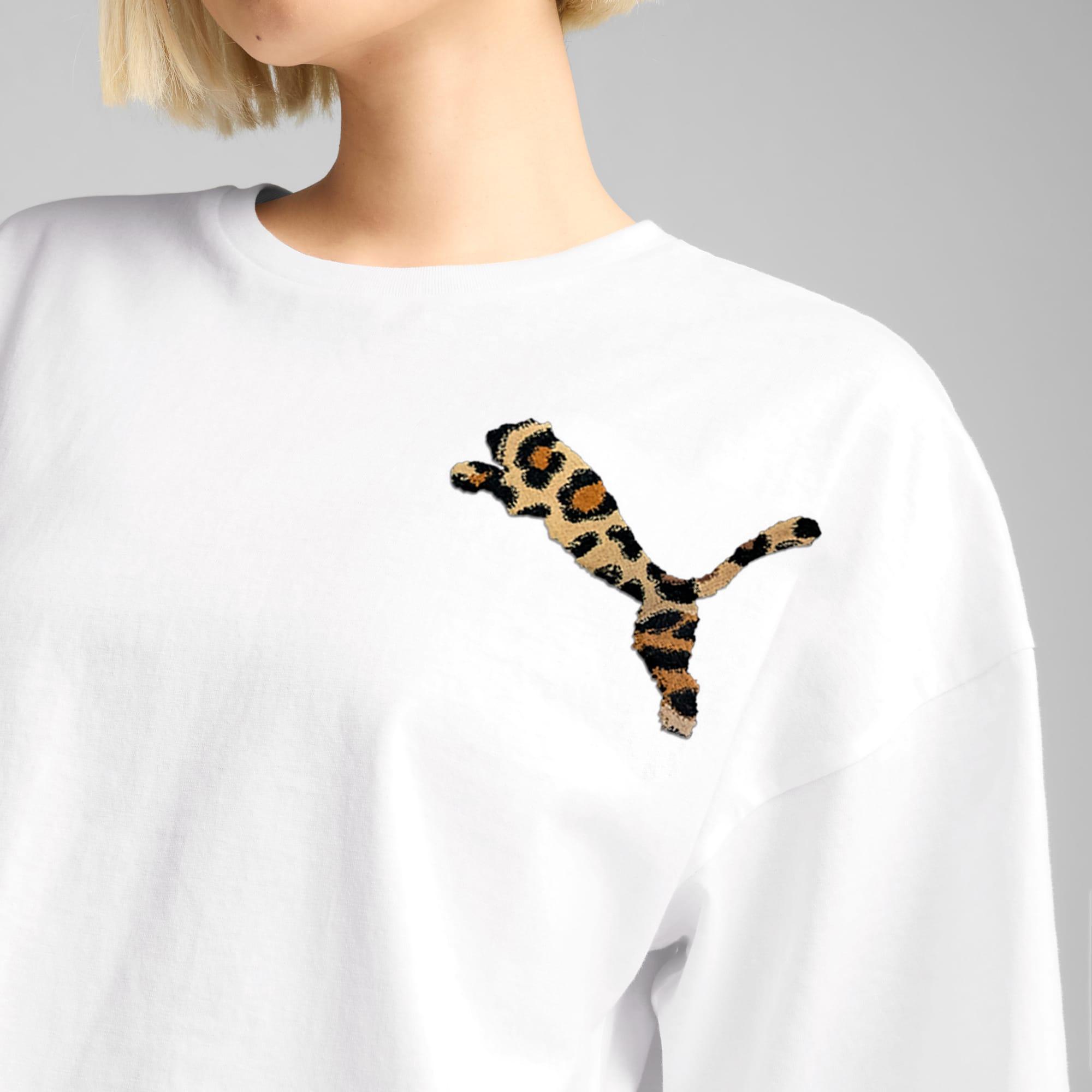 LEO LUXE Women's Oversized Short Tee Product Image