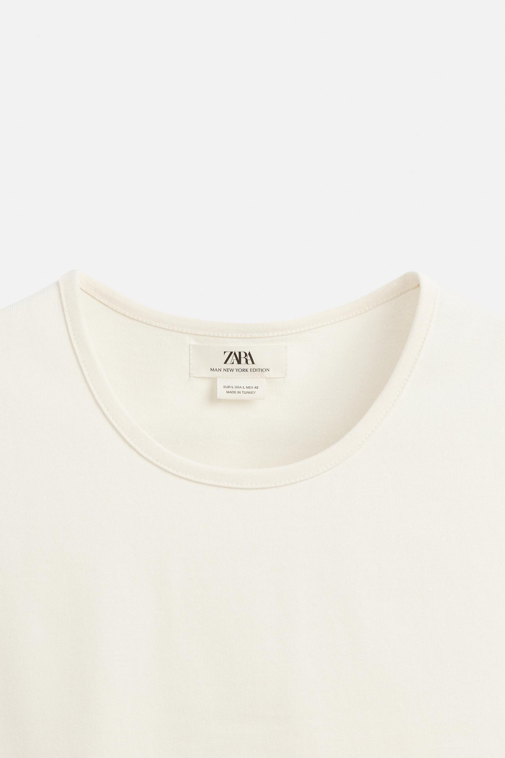 TANK TOP LIMITED EDITION Product Image