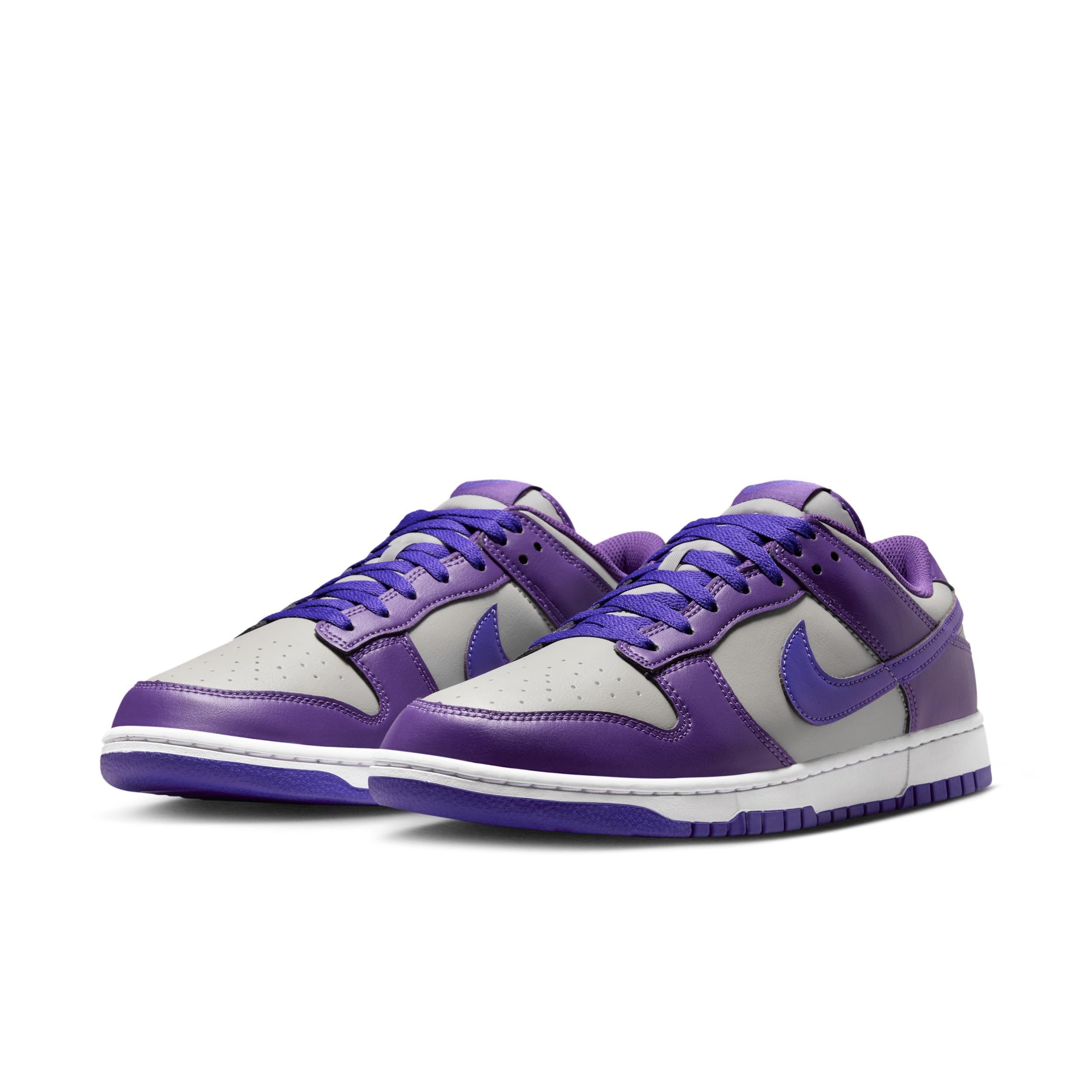 Nike Men's Dunk Low Retro Shoes Product Image