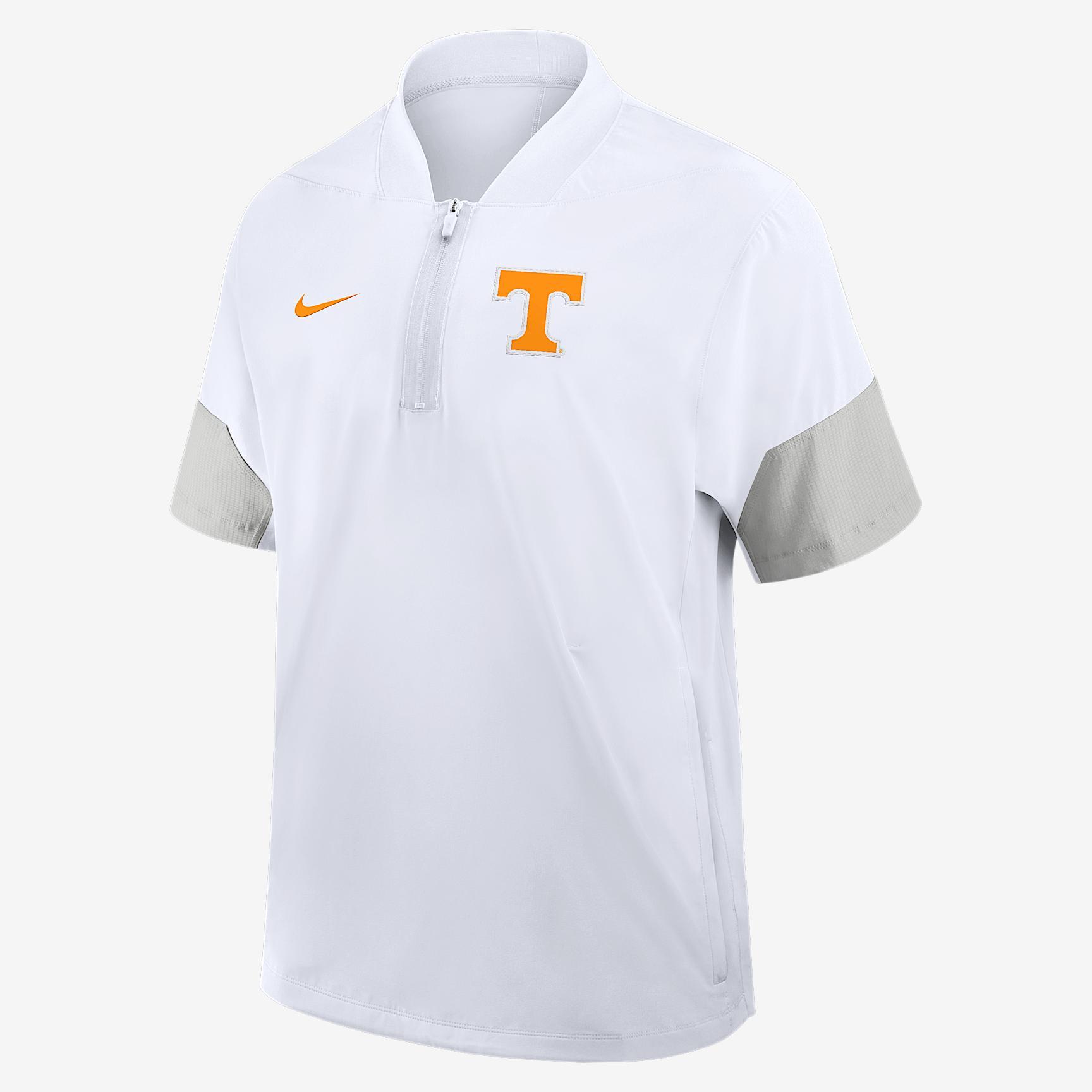 Tennessee Sideline Coach Nike Men's College 1/2-Zip Short-Sleeve Jacket Product Image