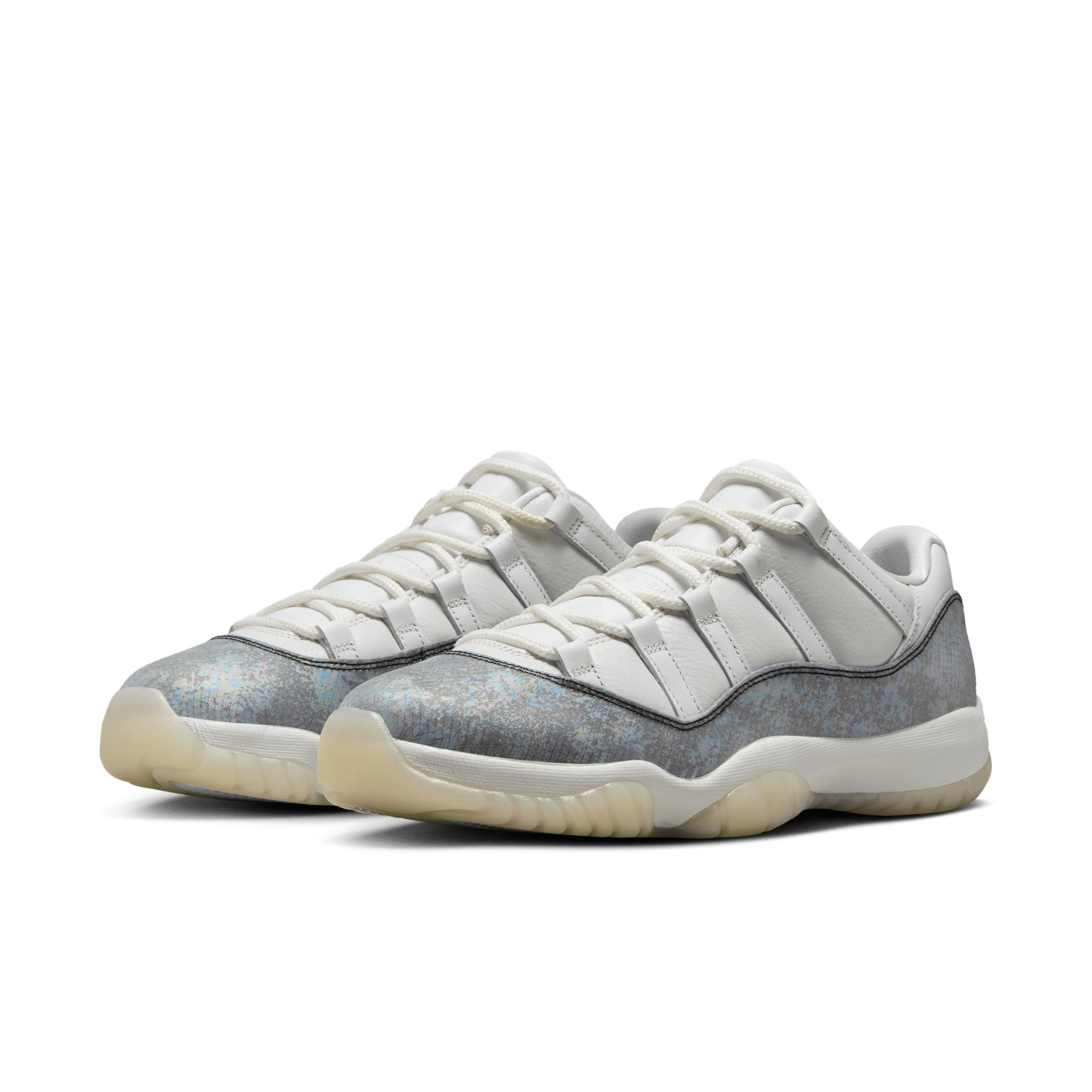 Men's Air Jordan 11 Retro "LNY" Shoes Product Image