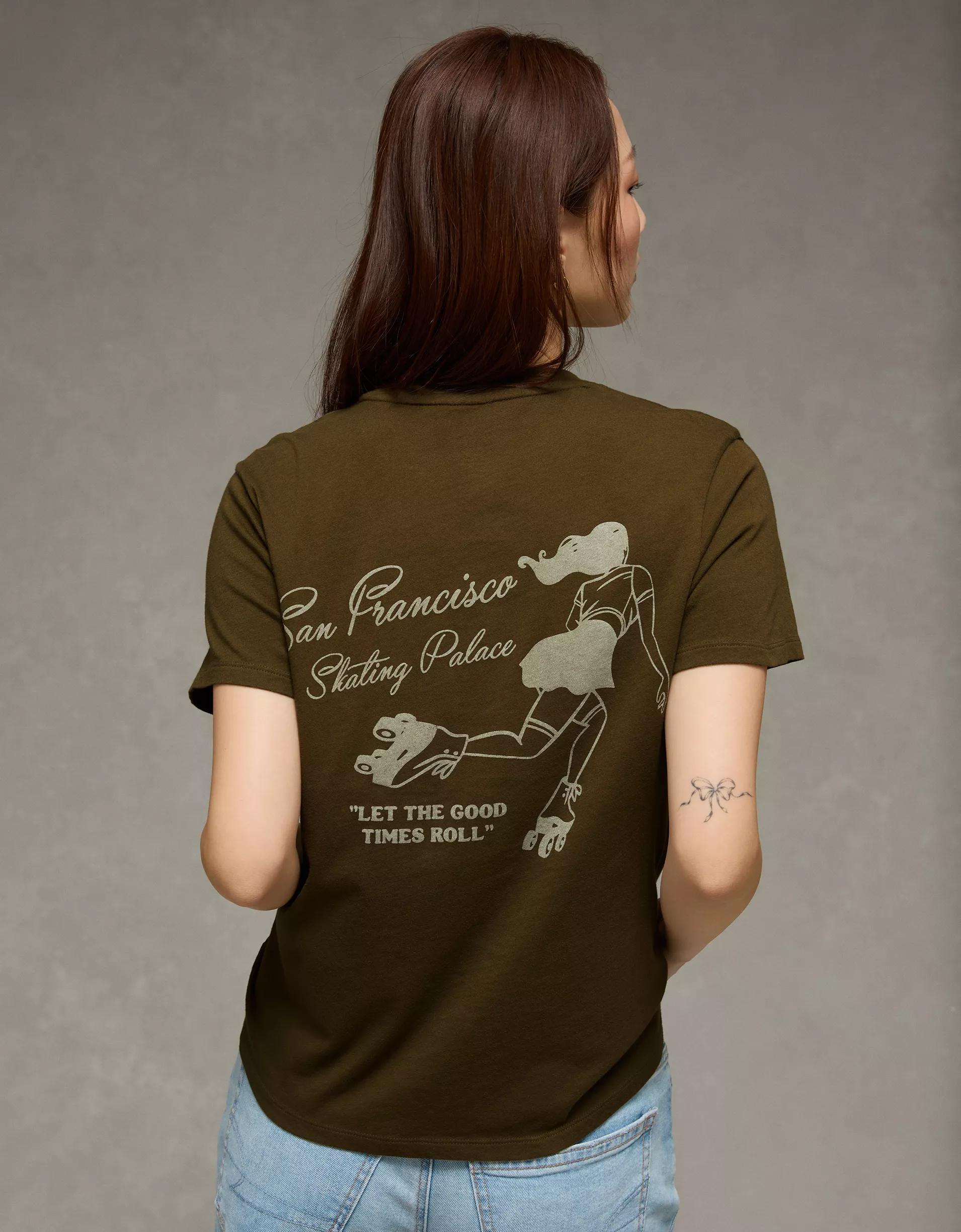 AE Classic Sporty Graphic T-Shirt Product Image