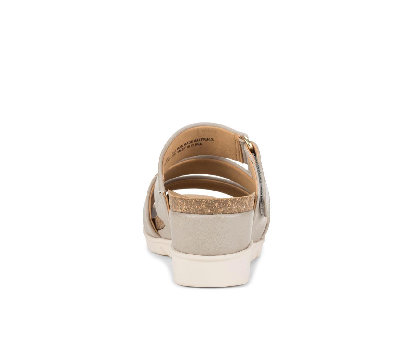 Women's Baretraps Michi Wedges Product Image