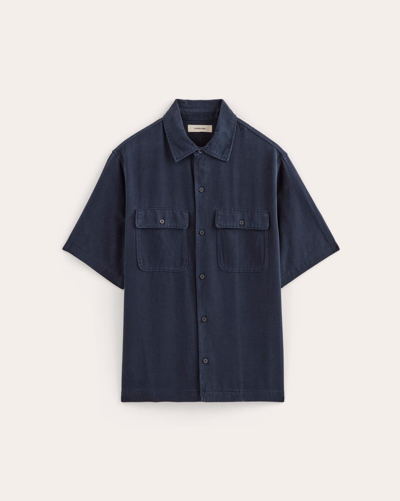 Mens Relaxed Utility Shirt in Buttersoft by Everlane Product Image